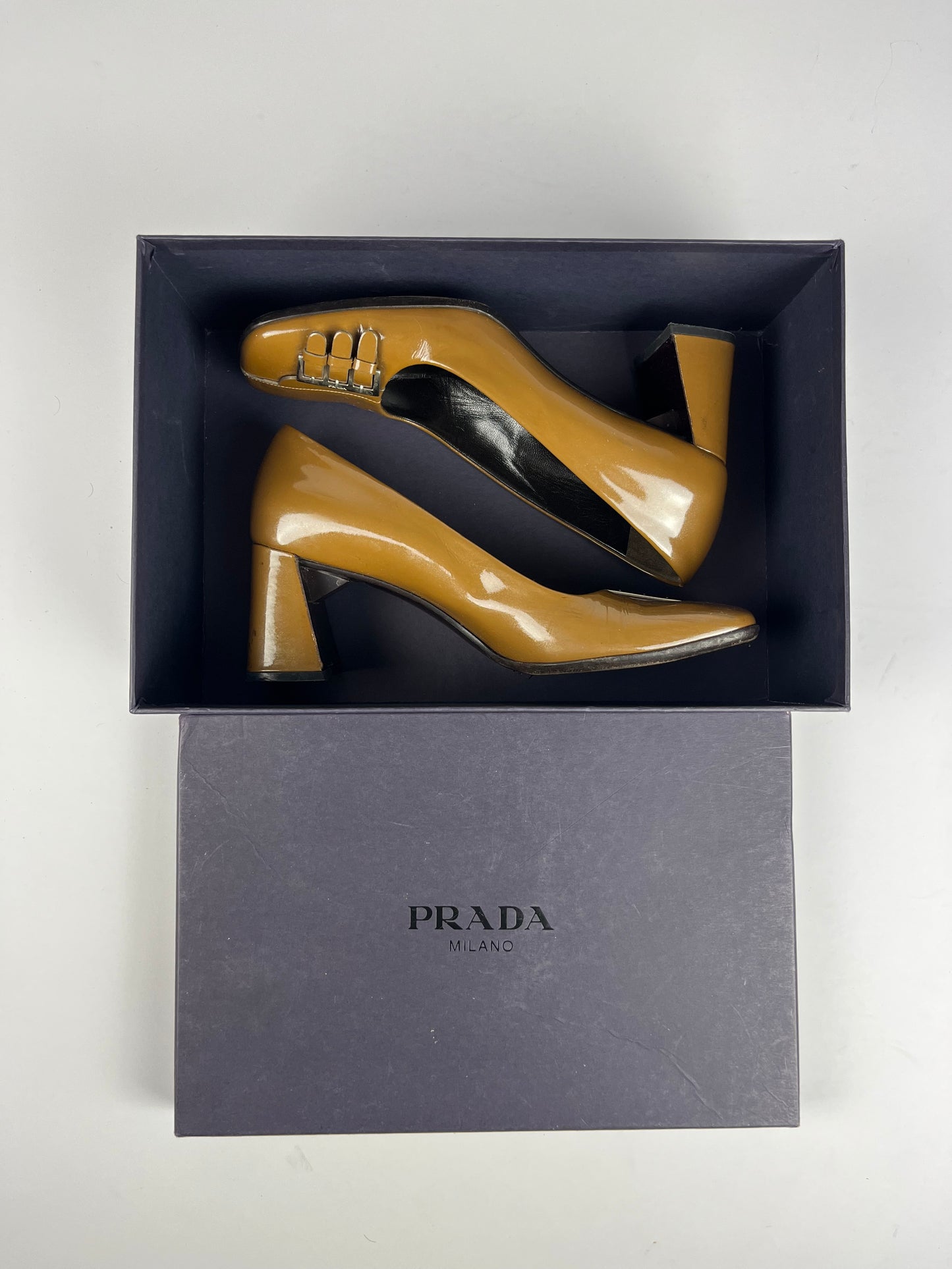 Prada Bright Leather Camel Heels 1990s - 37 IT/38 EU