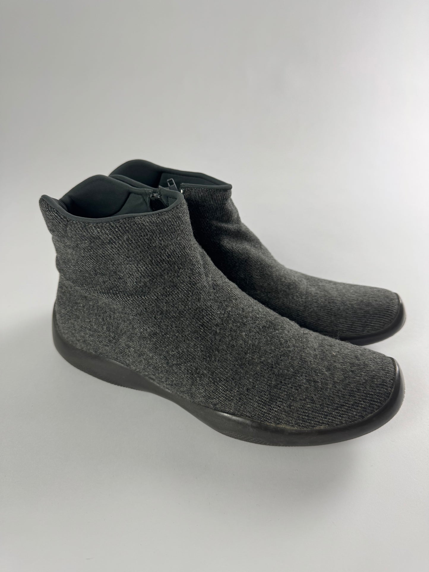 Prada Linea Rossa Grey Shadow Sole Mid Boots FW 1999 - 41 IT/42 EU