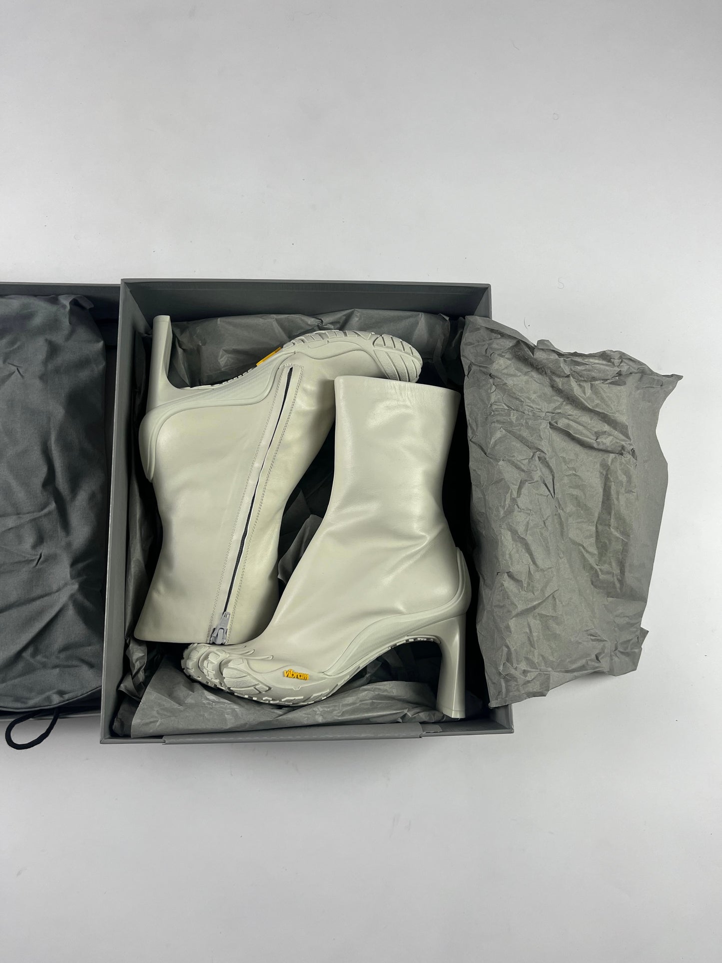 Balenciaga Vibram White Leather Heeled FiveFingers Toe Boots FW 2020 - 37 EU