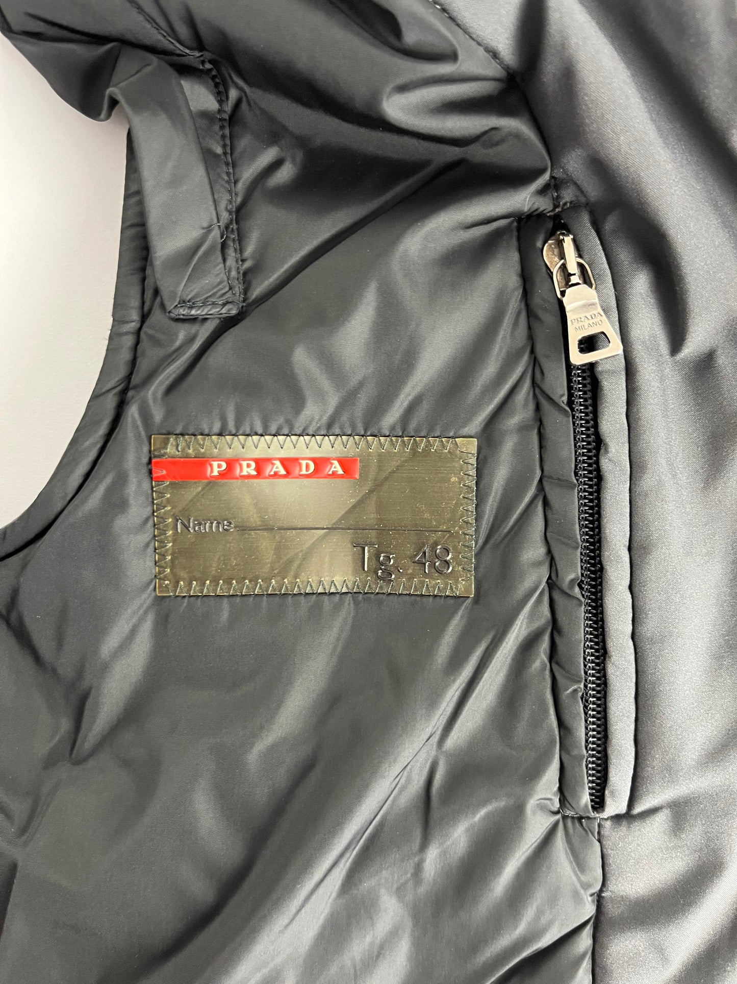 Prada Linea Rossa Technical Body Warmer 2000s - M