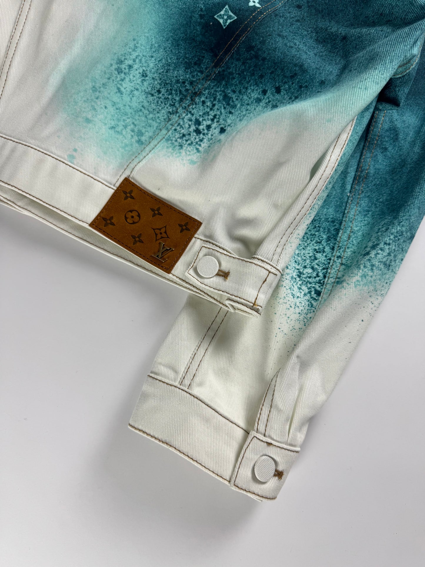 Louis Vuitton Sprayed Monogram Denim Trucker Jacket SS 2023 - M