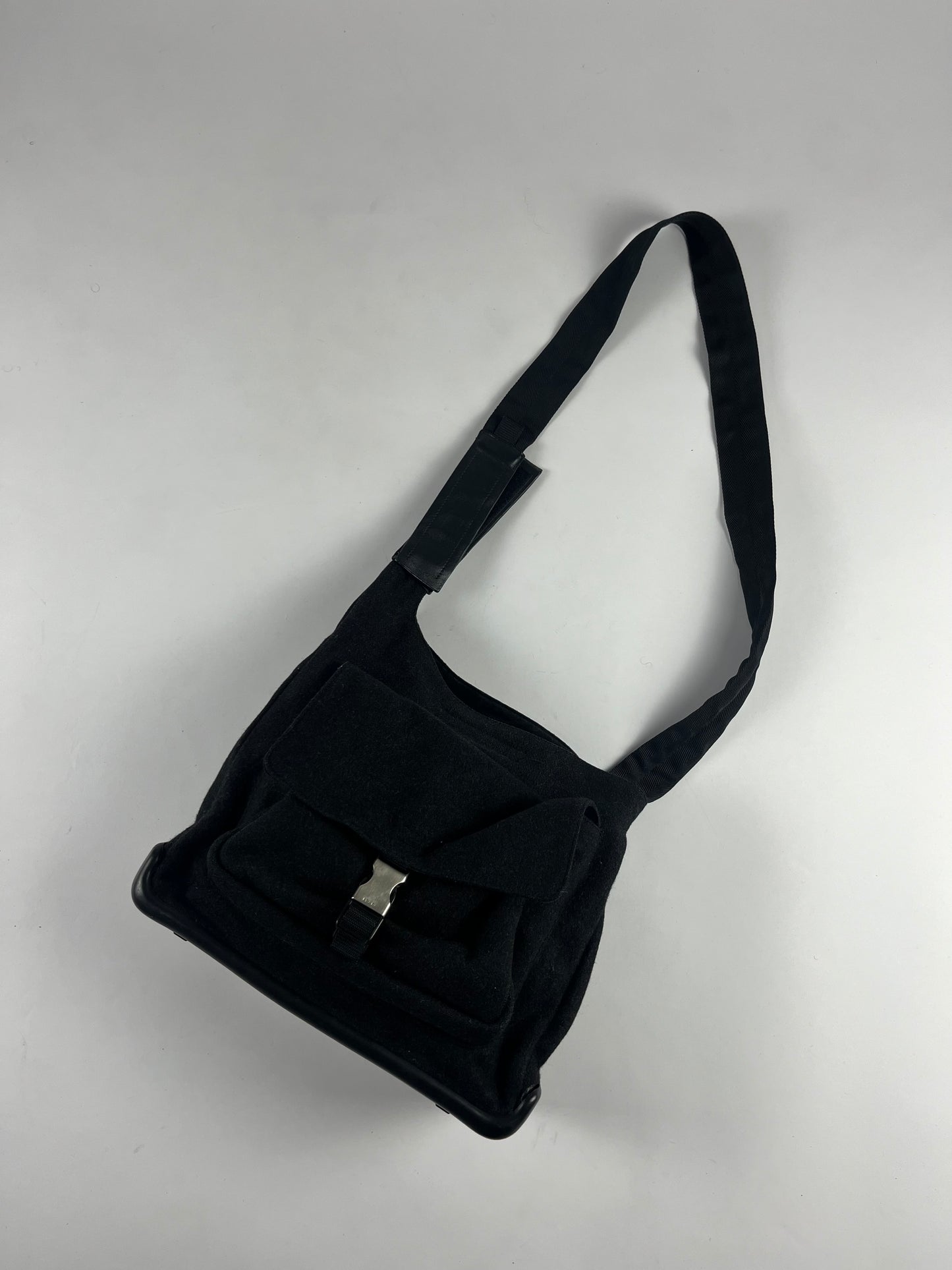 Prada Linea Rossa Strapped Wool Push Bag FW 1999 - OS