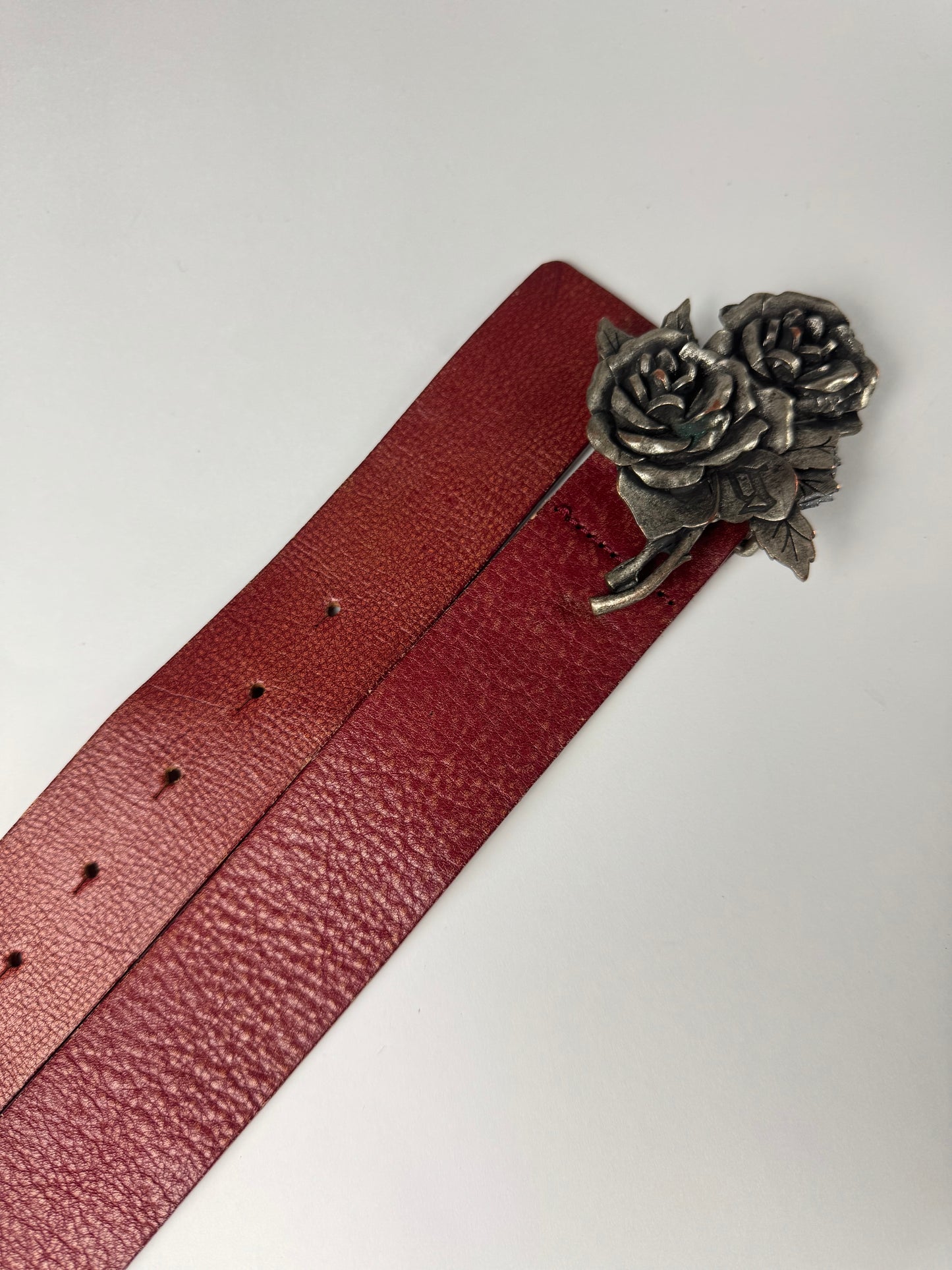 John Galliano Red Silver Roses Leather Belt 2000s - 85 CM