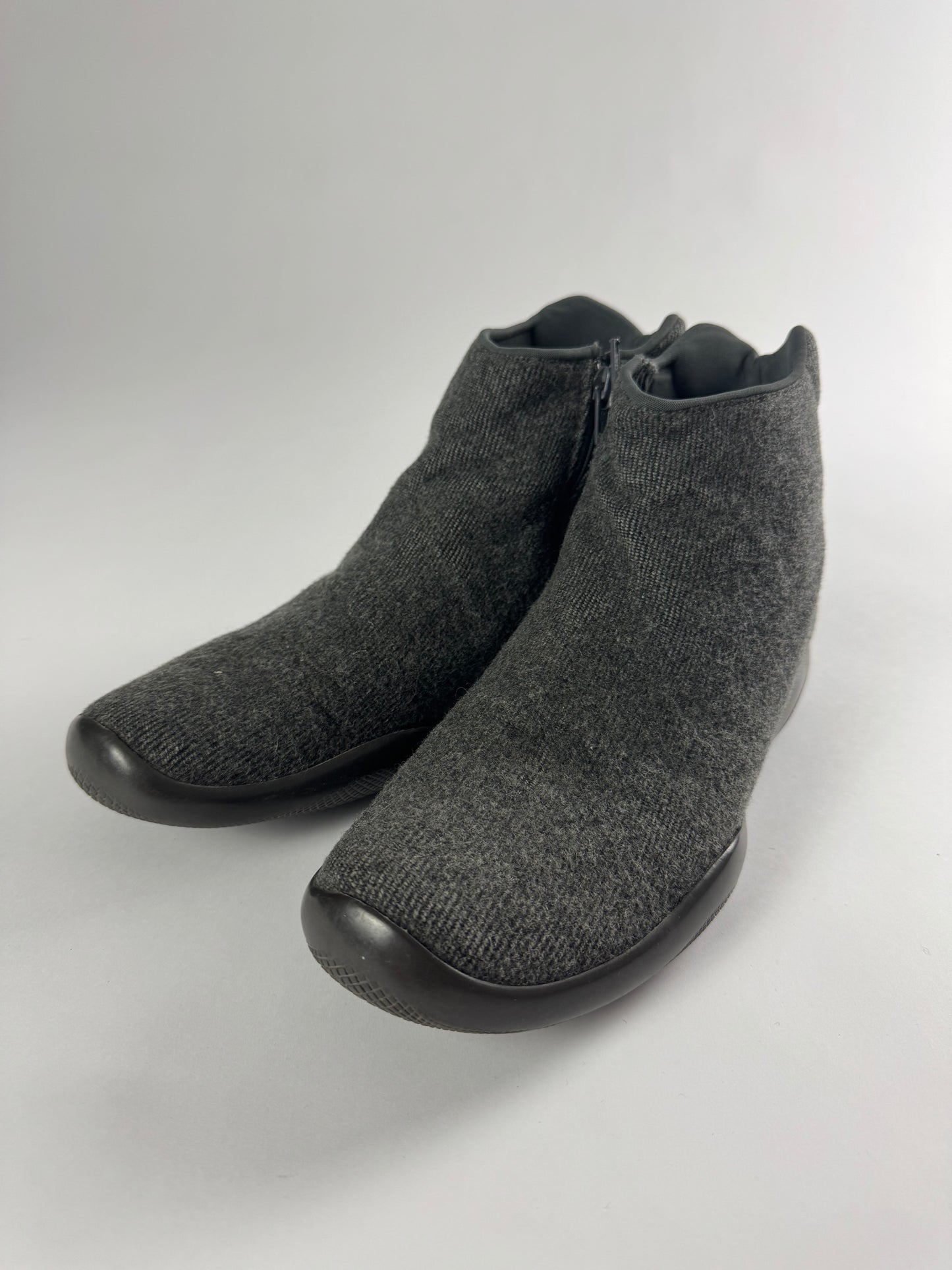 Prada Linea Rossa Grey Shadow Sole Mid Boots FW 1999 - 41 IT/42 EU