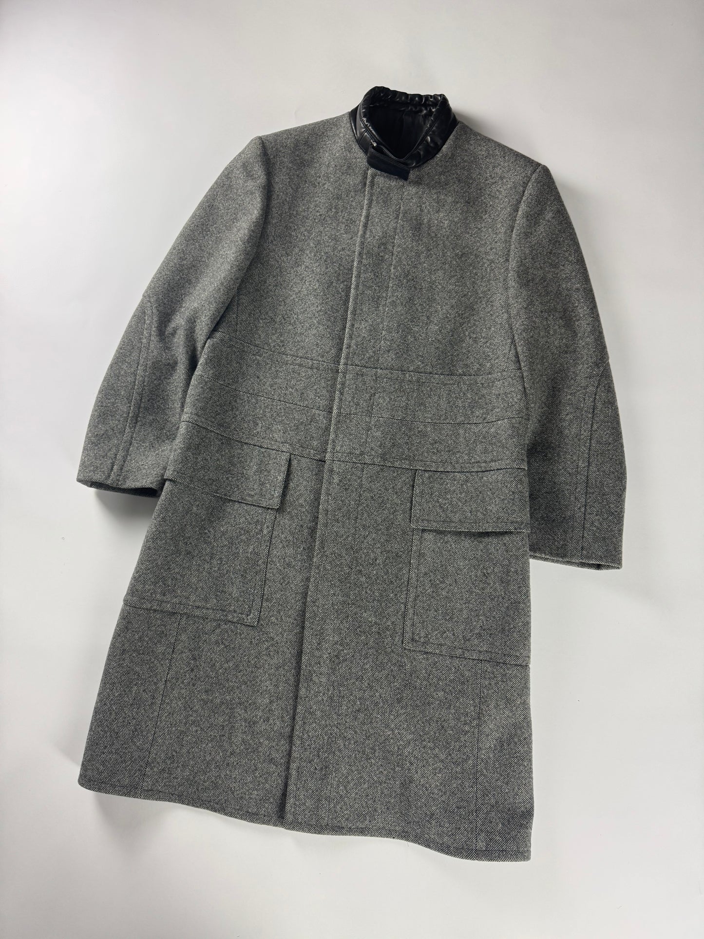 Gucci Grey Wool Leather Belt Collar Long Coat FW 2000 - M
