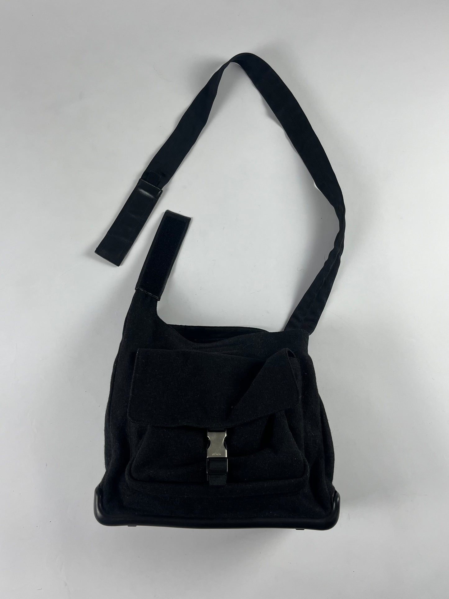 Prada Linea Rossa Strapped Wool Push Bag FW 1999 - OS