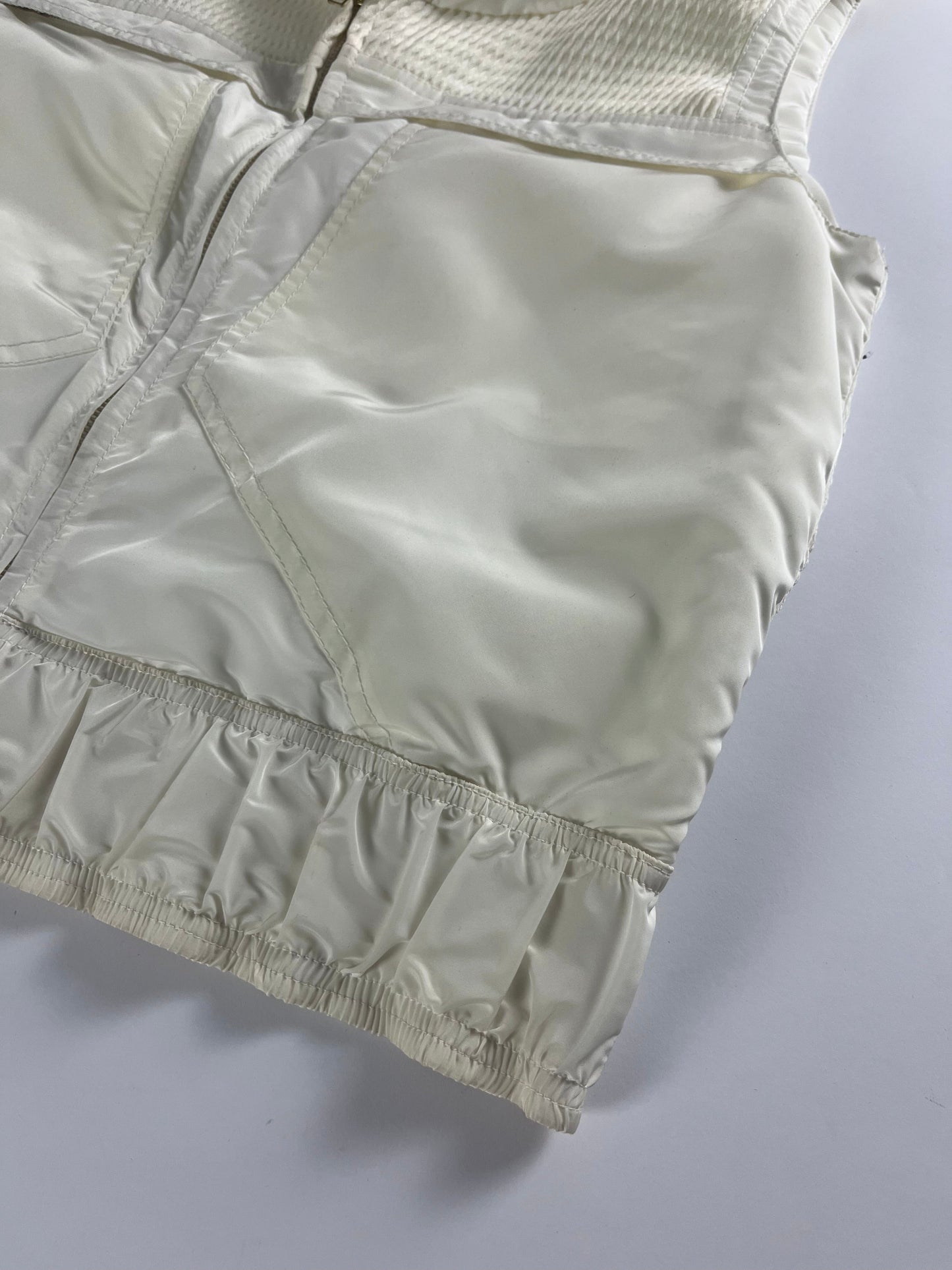 Gucci Cream Turtleneck Textured Vest FW 2004 - S