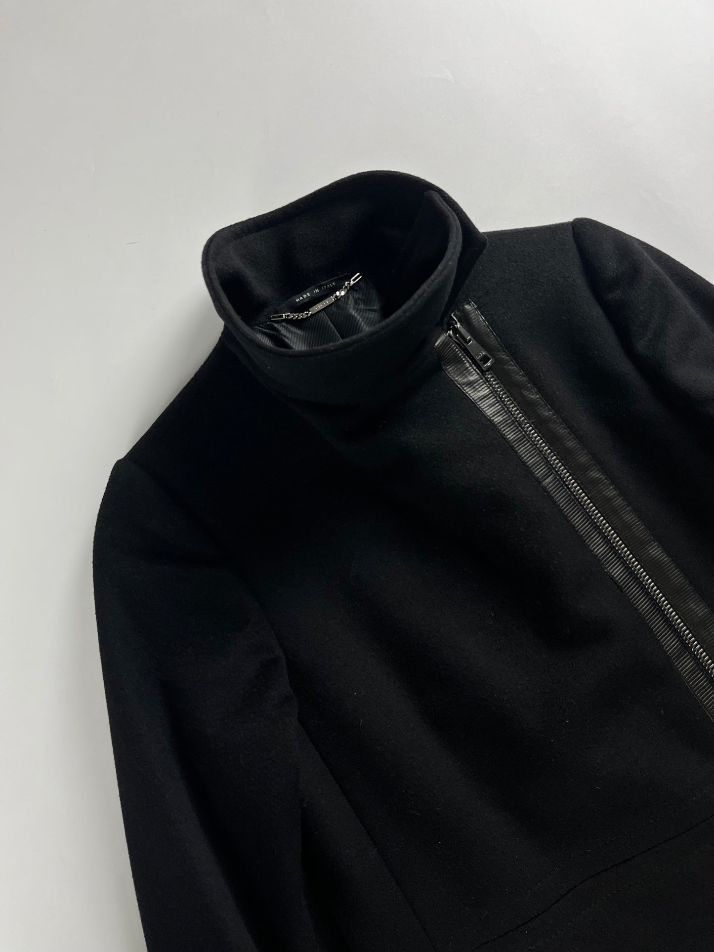 Gucci Black Leather Trimmed Asymmetric Zipper Coat FW 2001 - XS