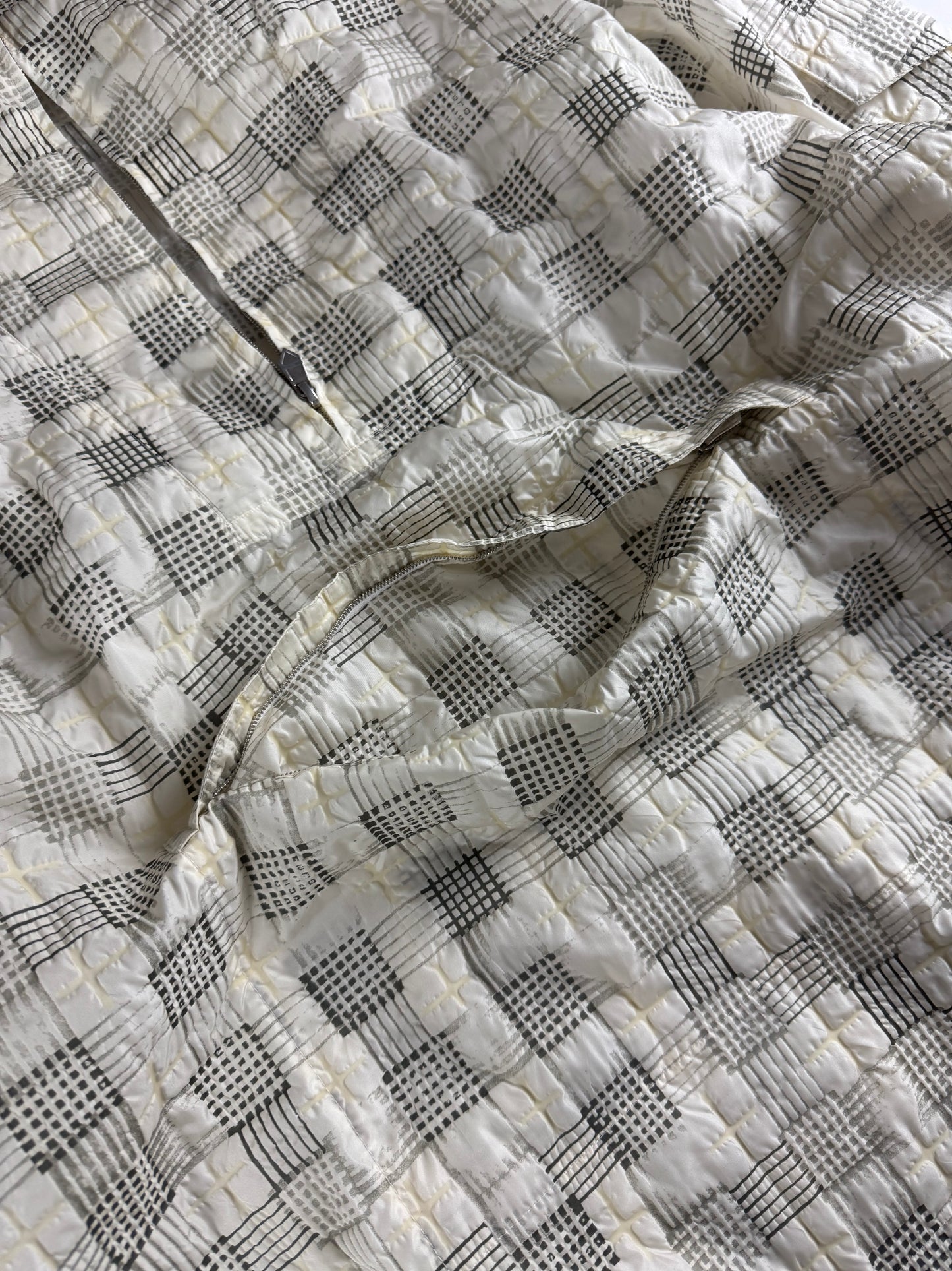 Hermès Sample Soft Ivory Plaid Turtleneck Half Zip Jacket SS 2020 - M