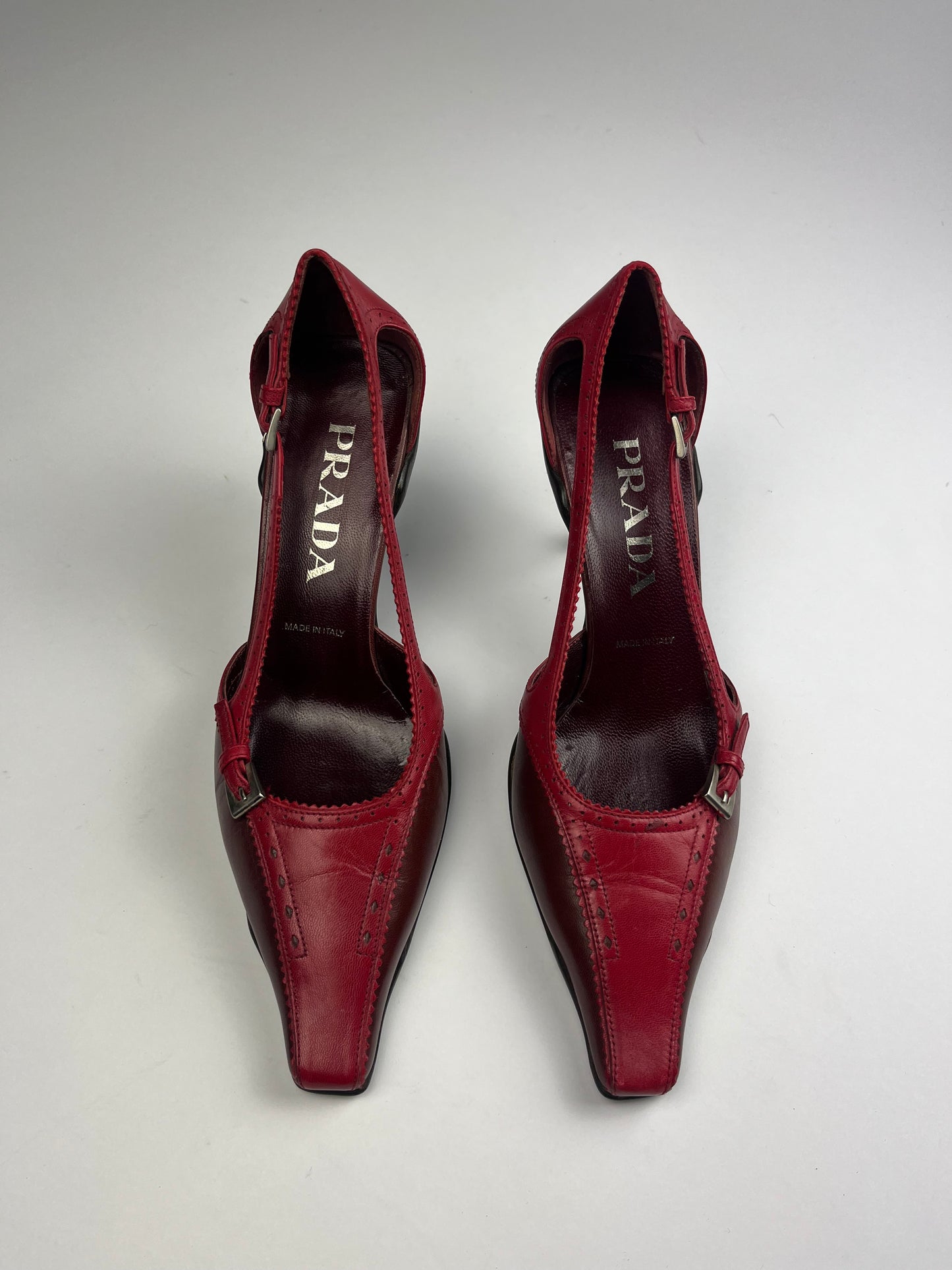 Prada Red Leather Belted Pumps FW 2000 - 37 IT/38 EU