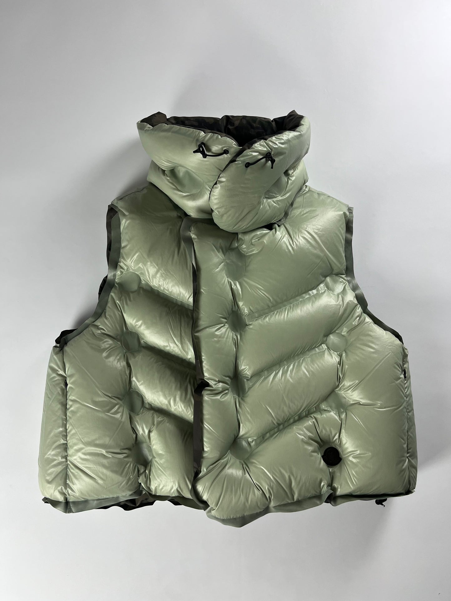 Moncler Genius x Dingyun Zhang Green Reversible Down Zadena Vest - S