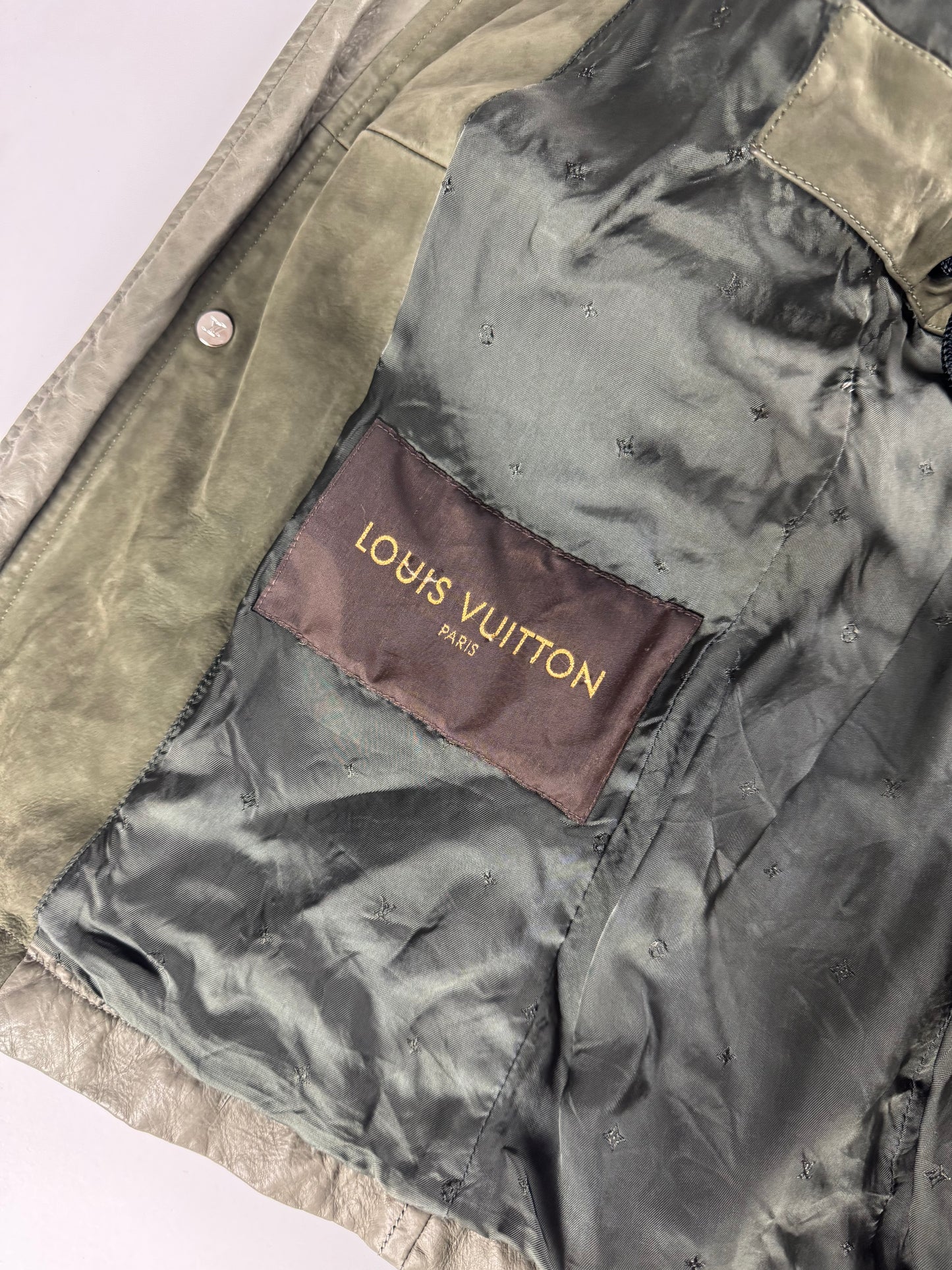 Louis Vuitton Sample Utility Army Calfskin Leather Kaki Sleeveless Jacket FW 2016 - M