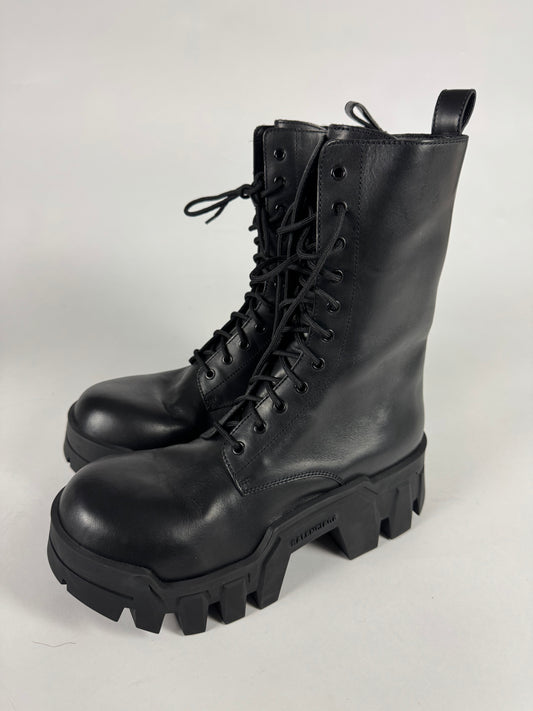 Balenciaga Bulldozer Lace Up Matt Smooth Calfskin Black Boots SS 2023 - 43 EU