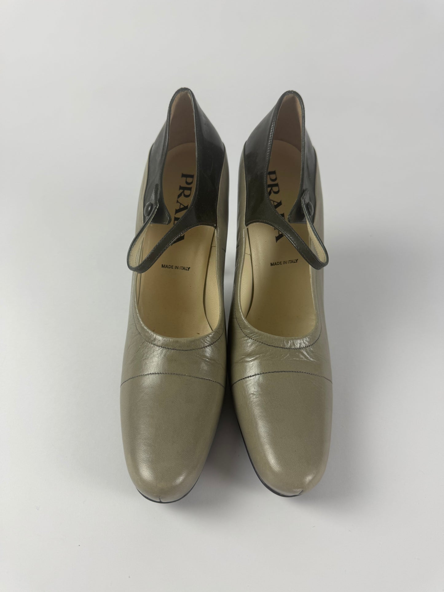 Prada Mary Jane Elegant Two Tones Grey Leather Pumps FW 2001 - 39,5 IT/40,5 EU