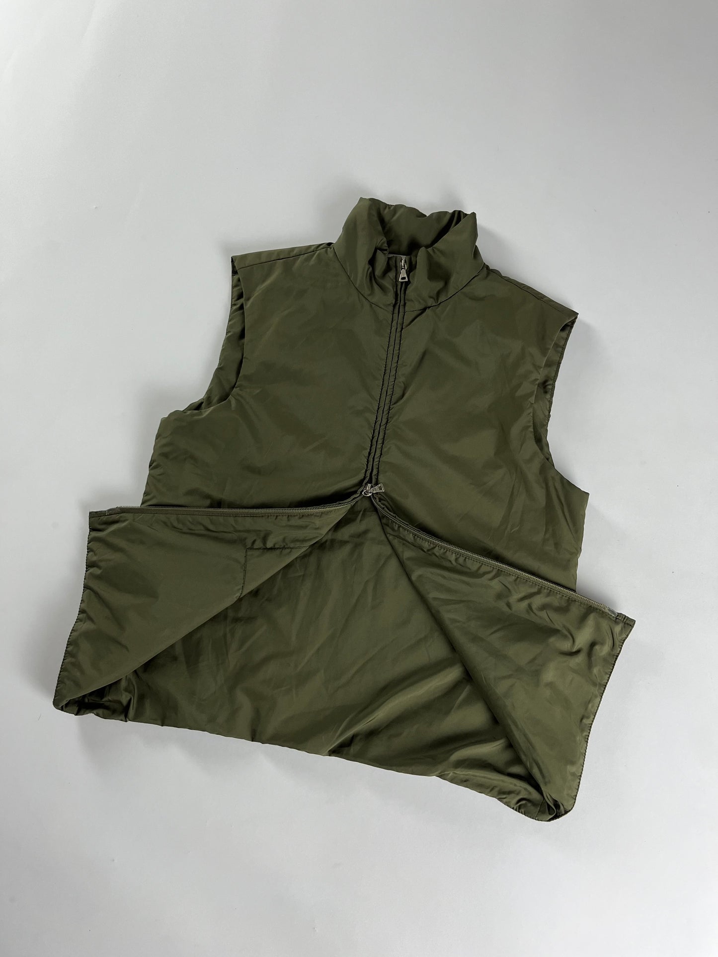 Prada Linea Rossa Utility Nylon Vest 2000s - S