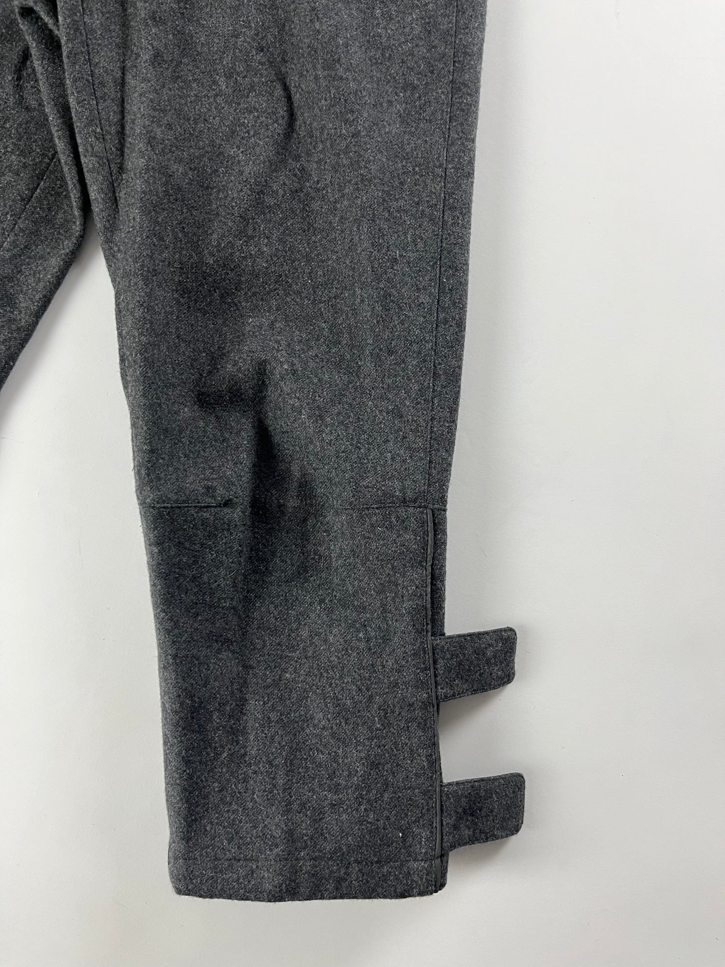 Prada Linea Rossa Grey Strapped 3/4 Pants Fall/Winter 1999 - S