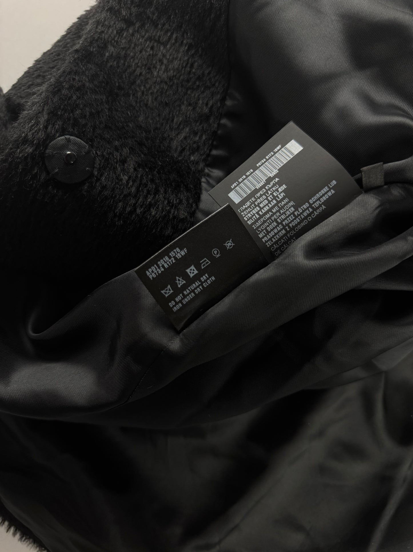 Prada Milano 3/4 Arm Long Plush Coat FW 2018 - XS