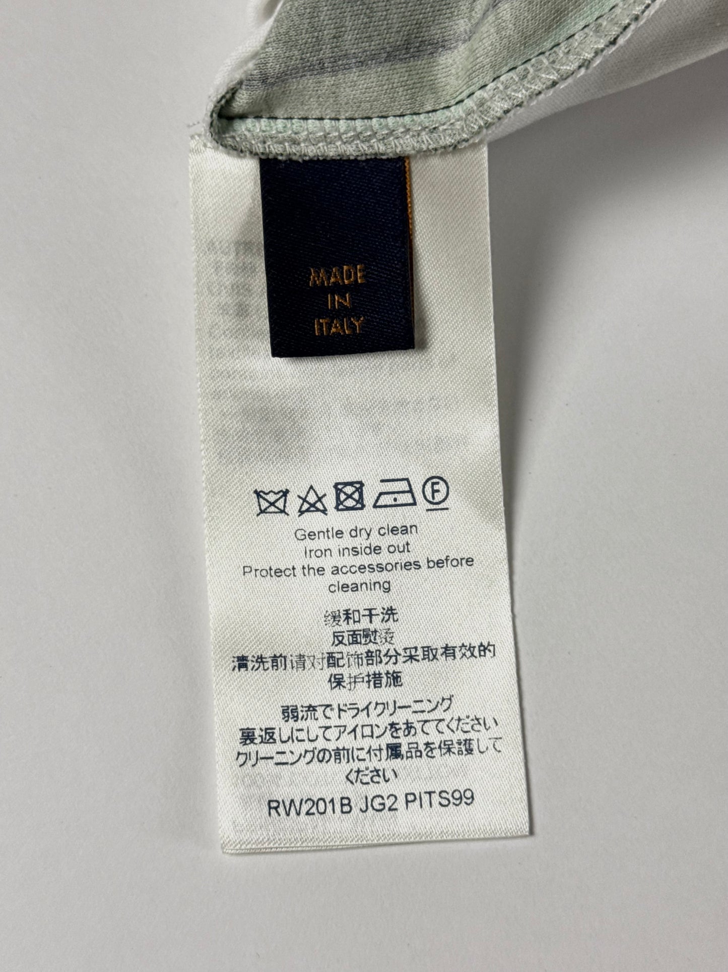 Louis Vuitton Sample Caeda Pompidou Souvenir Print Tee SS 2020 - L