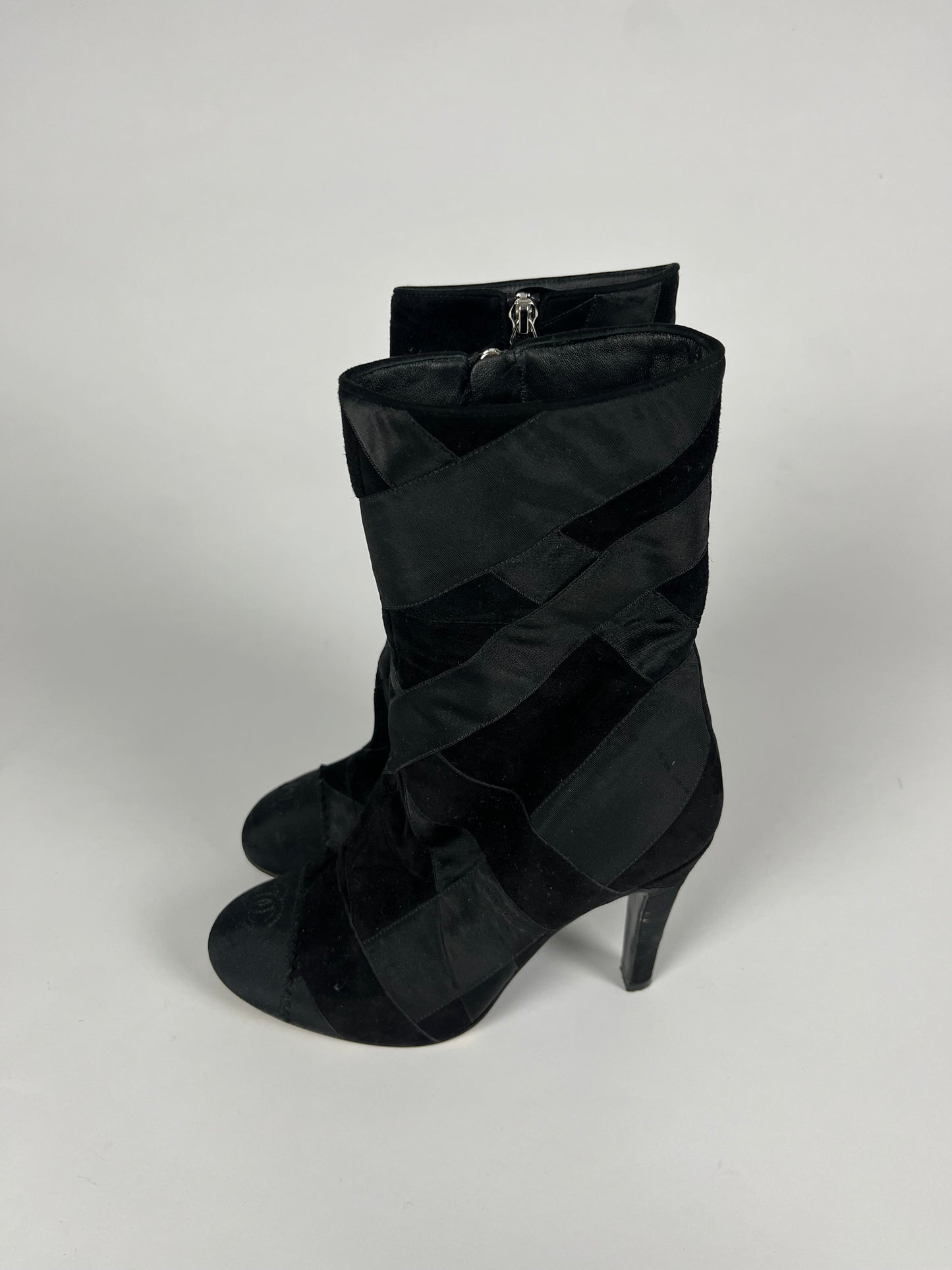 Chanel Cosmopolite Consulter CC Boots Black FW 2017 - 38,5 EU