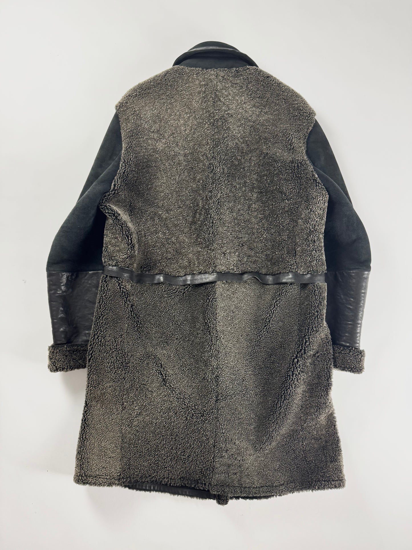 Louis Vuitton Sample Charcoal Shearling Cloude Sleeve Midi Black Collar Leather Tab Pocket Coat FW 2011 - M