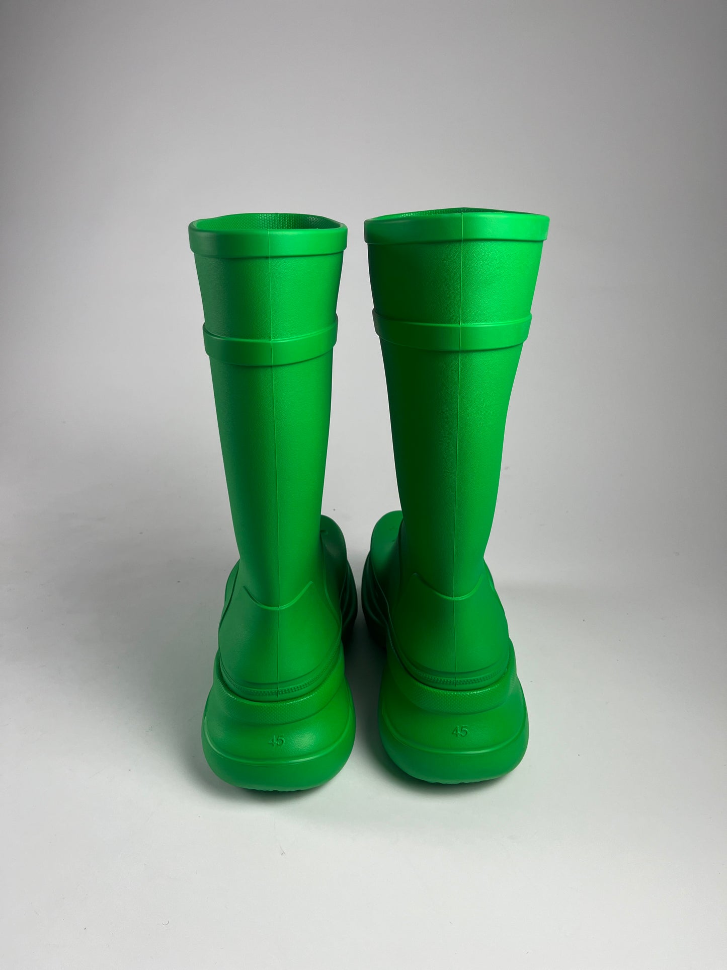 Balenciaga Grinch Oversized Crocs Fisher Boots Resort 2022 - 45 EU