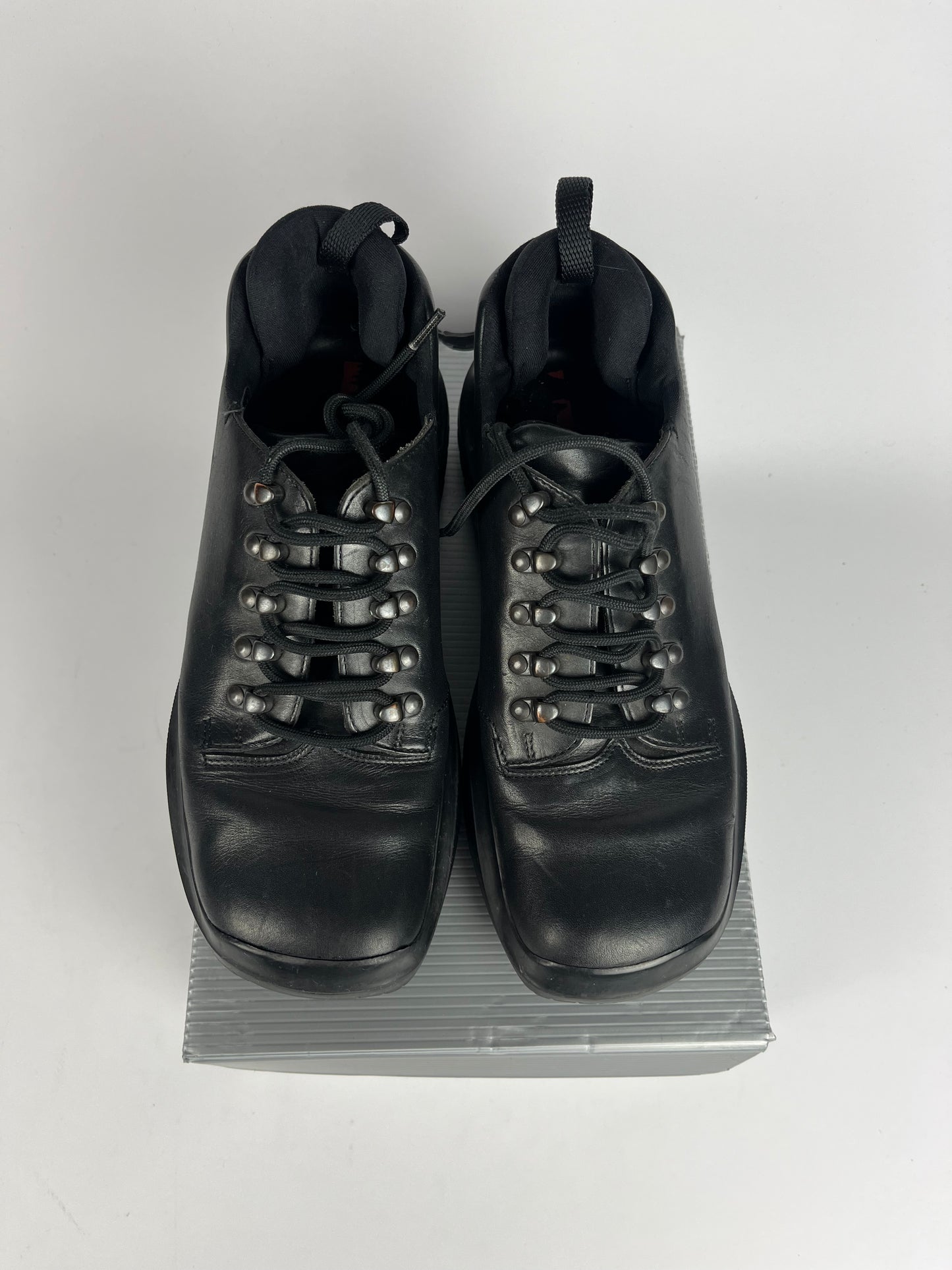 Prada Linea Rossa Black Leather Trainers FW 1999 - 39,5 IT/40,5 EU