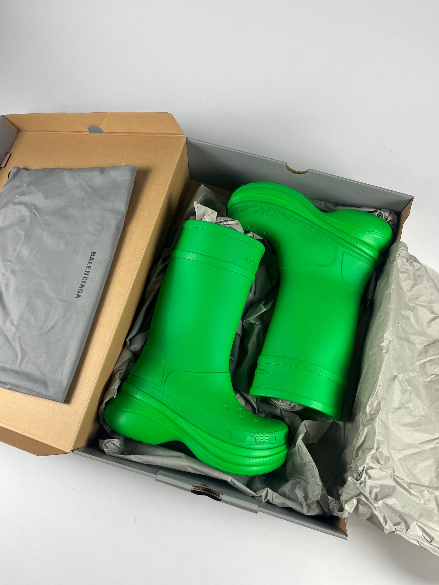 Balenciaga Grinch Oversized Crocs Fisher Boots Resort 2022 - 45 EU