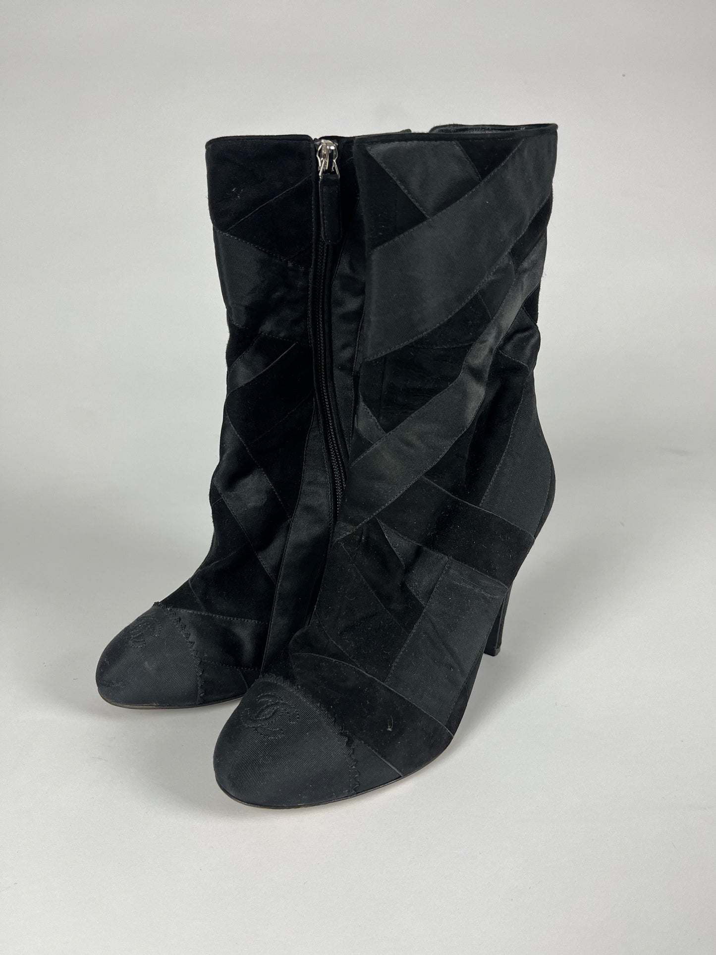 Chanel Cosmopolite Consulter CC Boots Black FW 2017 - 38,5 EU