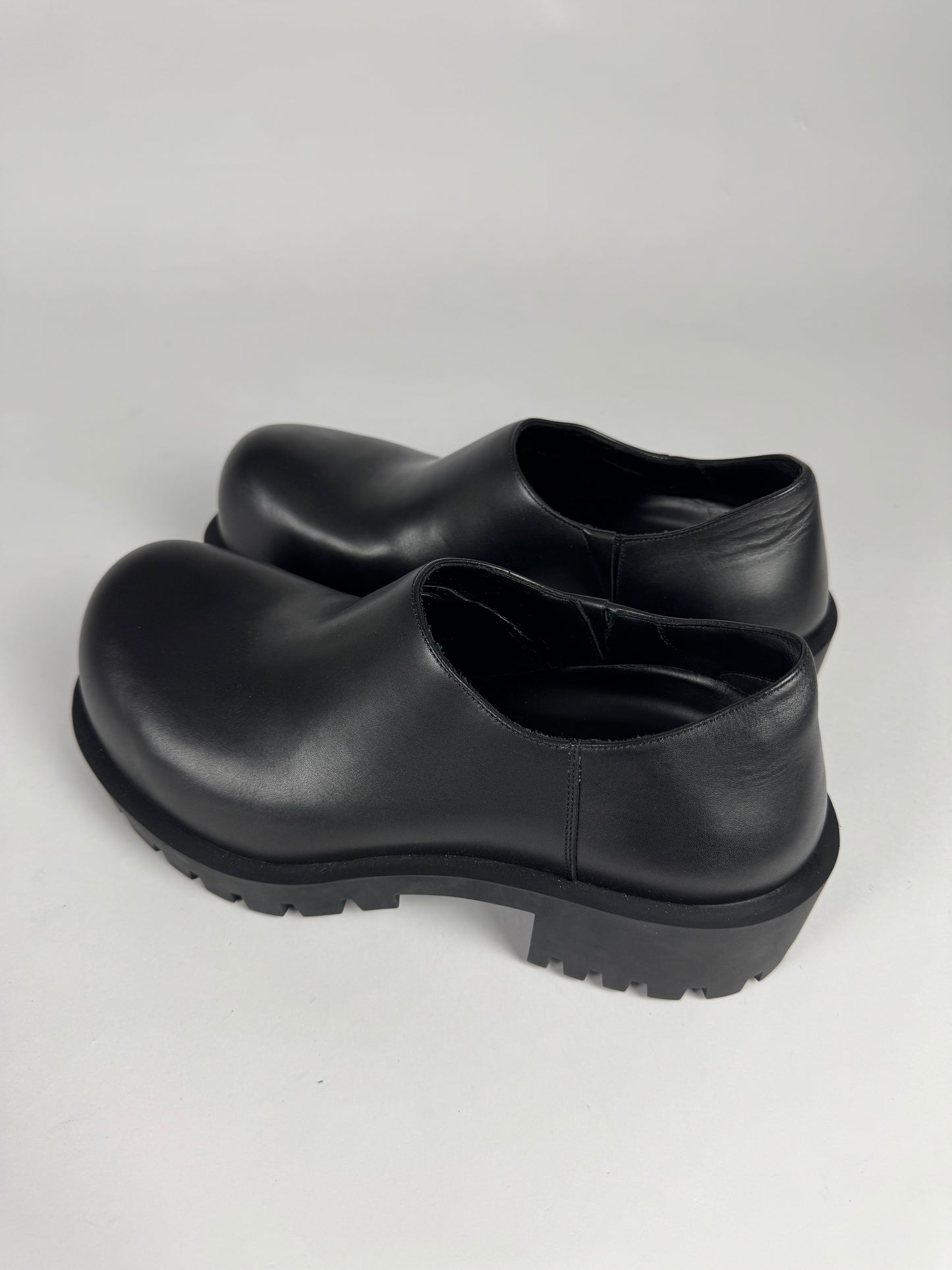 Balenciaga Hummer Leather New Matt Low Derbie FW 2022 - 44 EU