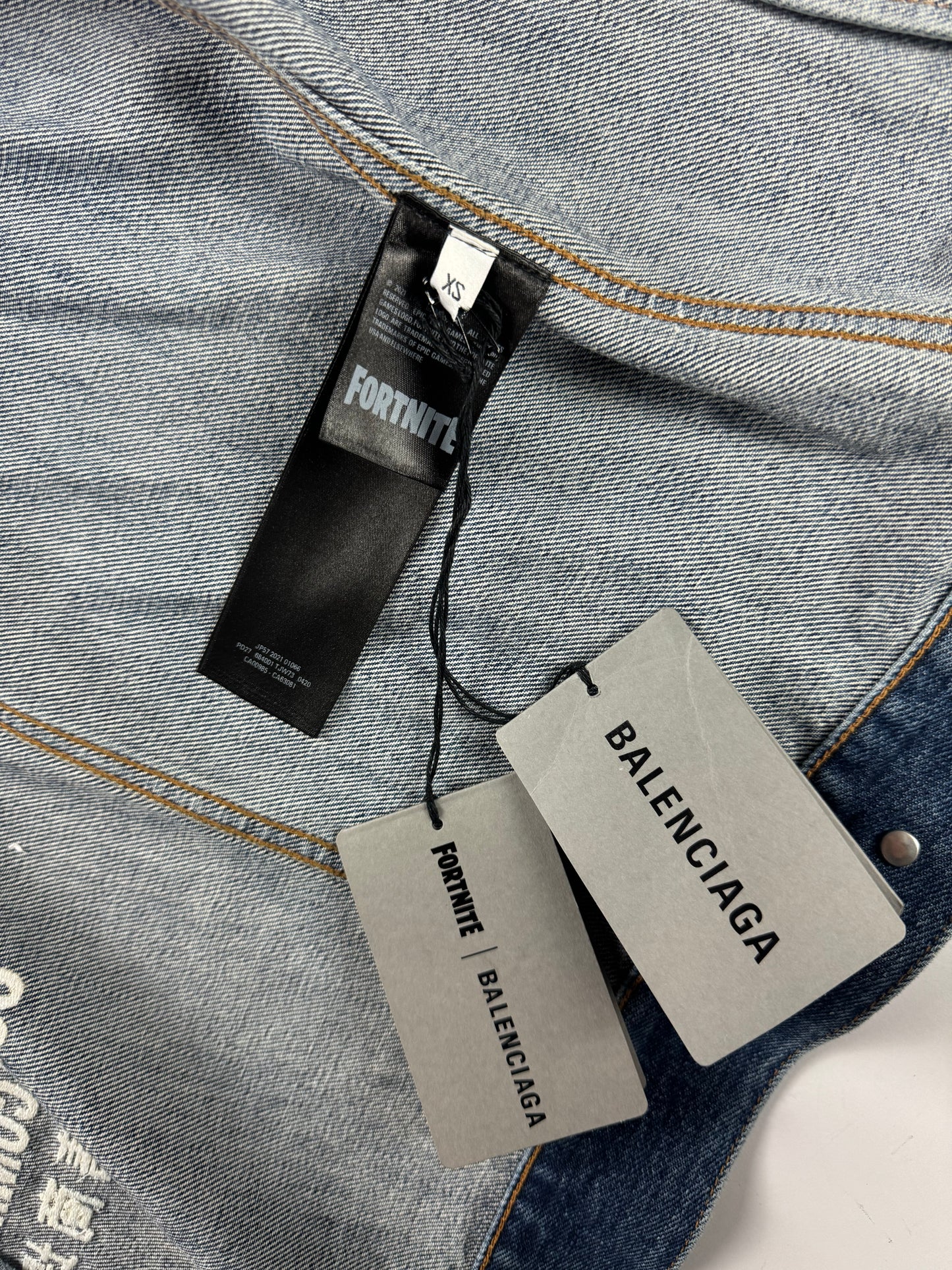 Balenciaga Fortnite 66/200 Limited Edition Oversized Denim Jacket FW 2021 - L