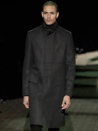 Gucci Black Wool Leather Belt Collar Long Coat FW 2000 - M