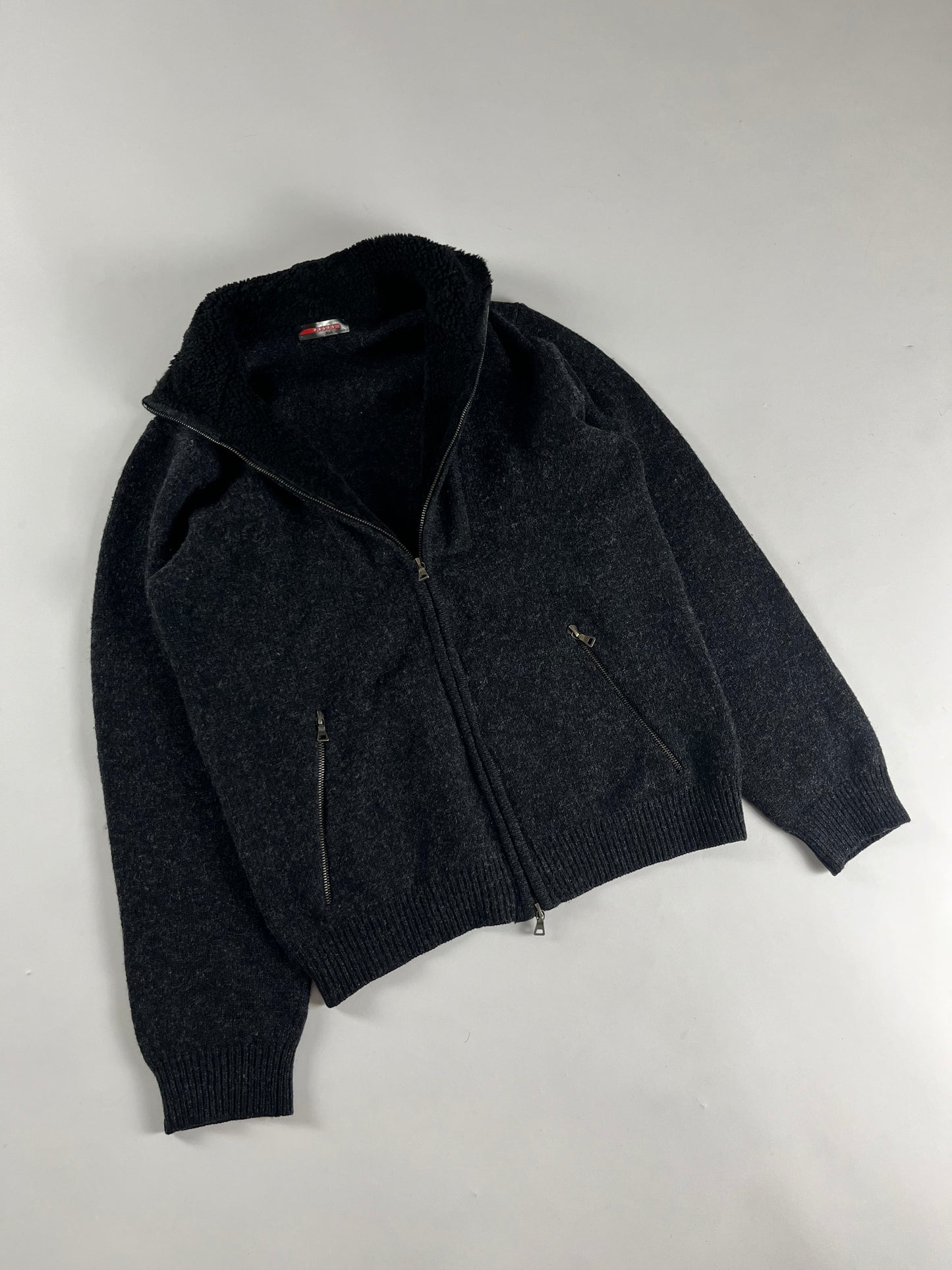 Prada Essential Fit Zip Turtleneck Wool Zipper 2000s - M