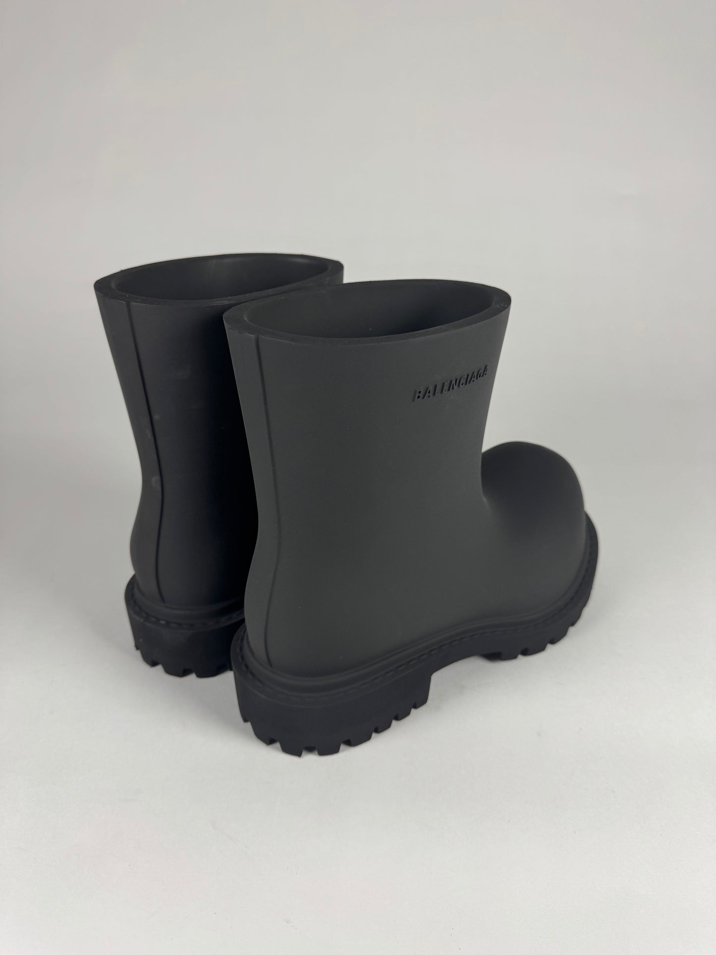Balenciaga Dark Grey Steroid Oversized Boots Resort 2023 - 43 EU
