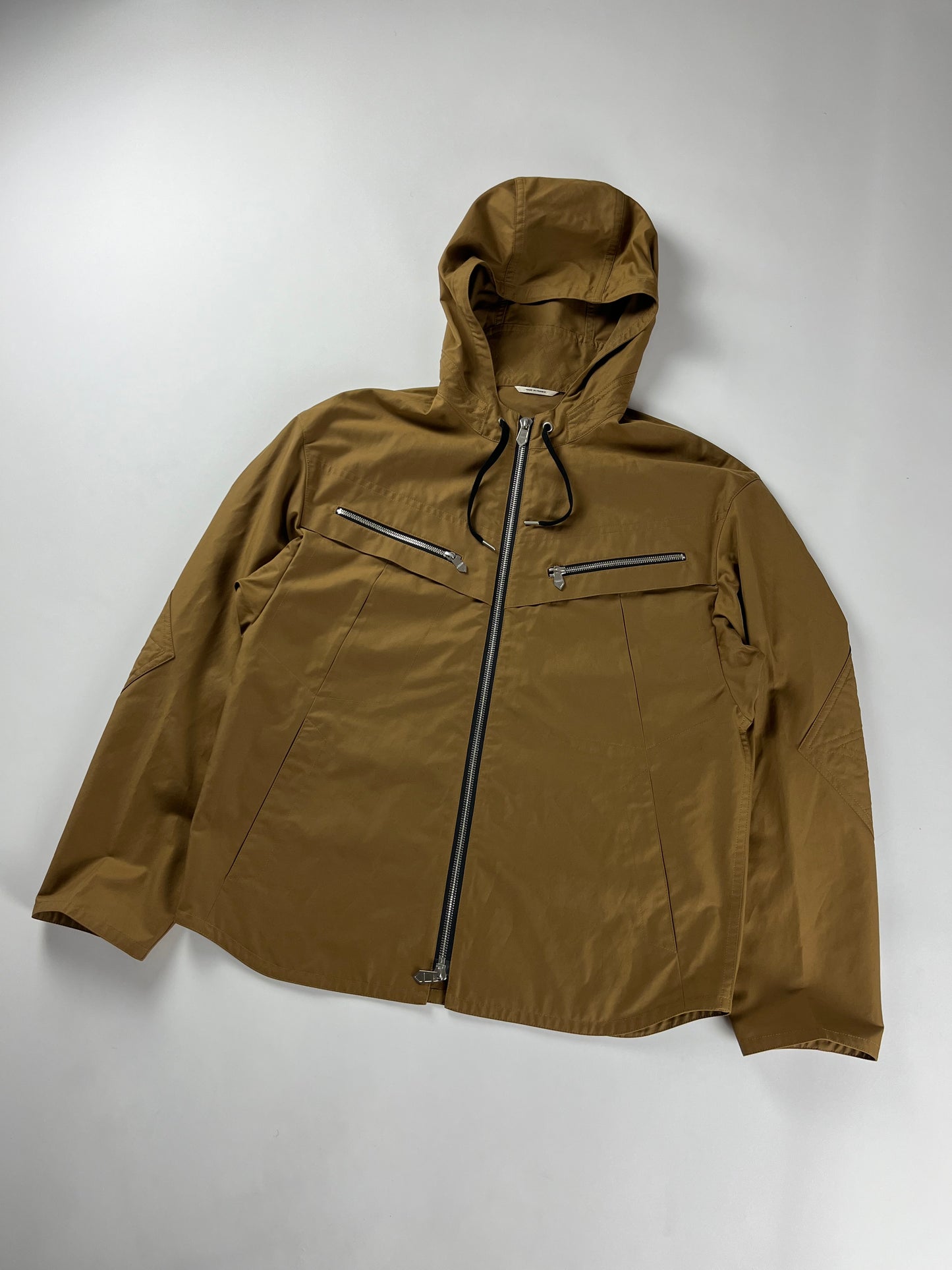Hermès Sample Camel Hooded Windbreaker Jacket FW 2021 - M