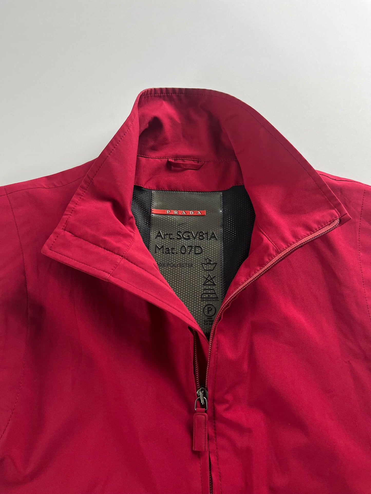 Prada Linea Rossa Red Nylon Vest SS 2000 - M