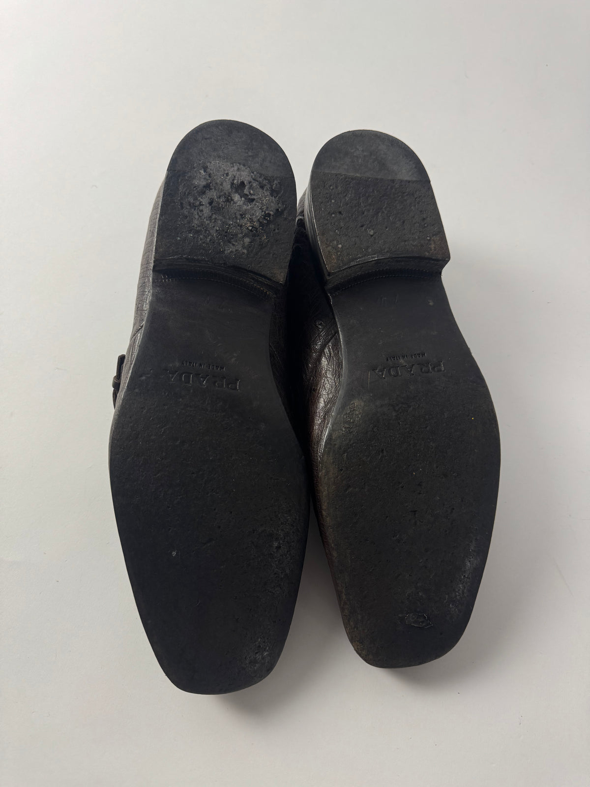 Prada Ostrich Leather Belted Shoes FW 2000 - 42,5 EU
