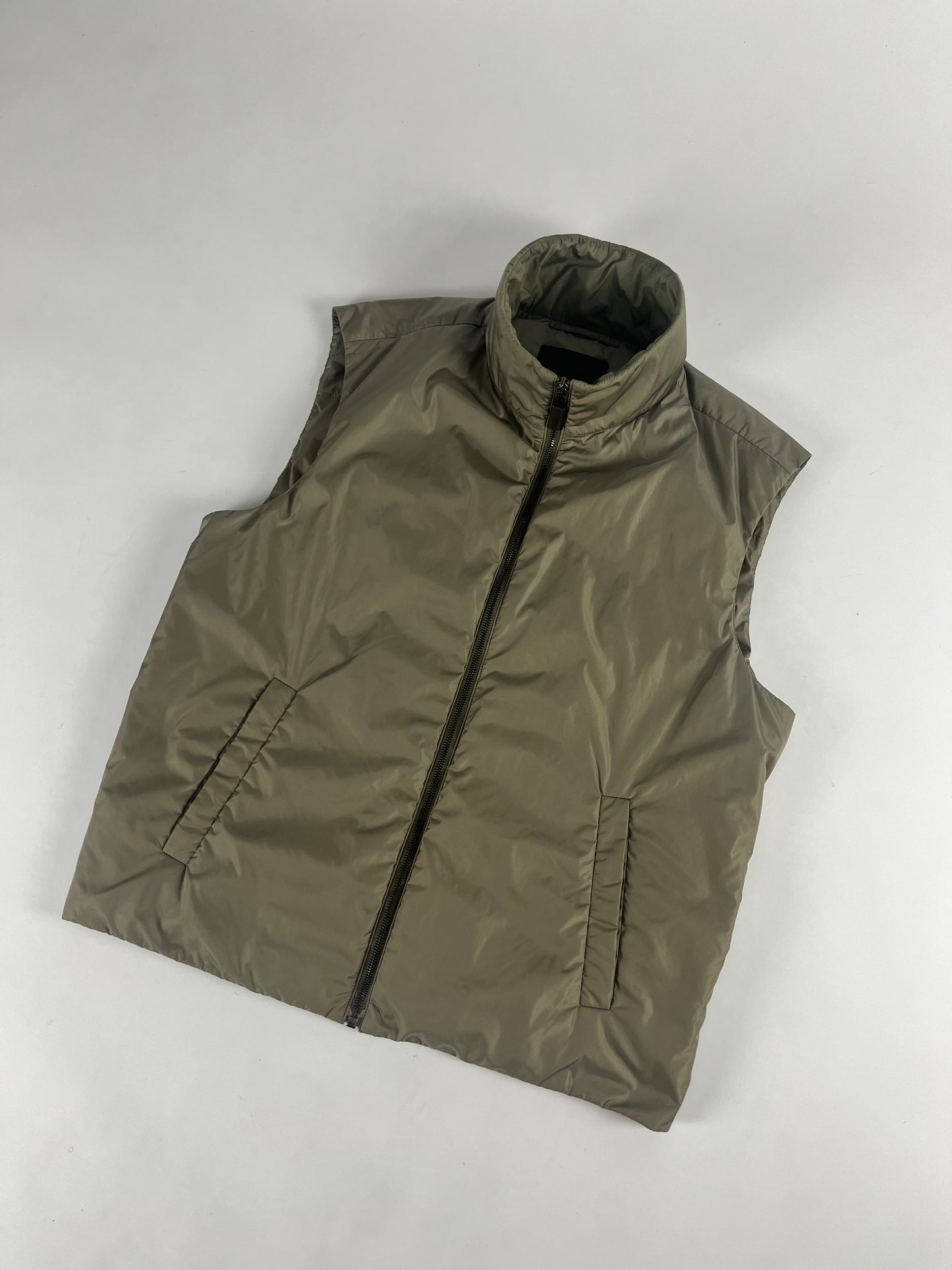 Prada Light Nylon Technical Gilet SS 2006 - XL