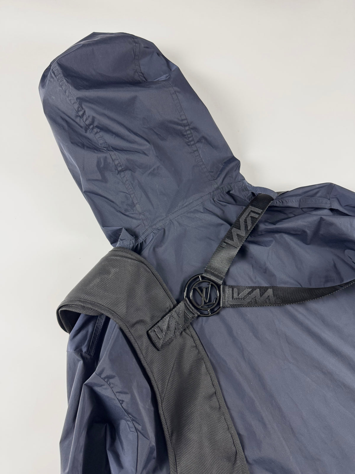 Louis Vuitton Marine Packable Harness Hooded Jacket FW 2019 - M