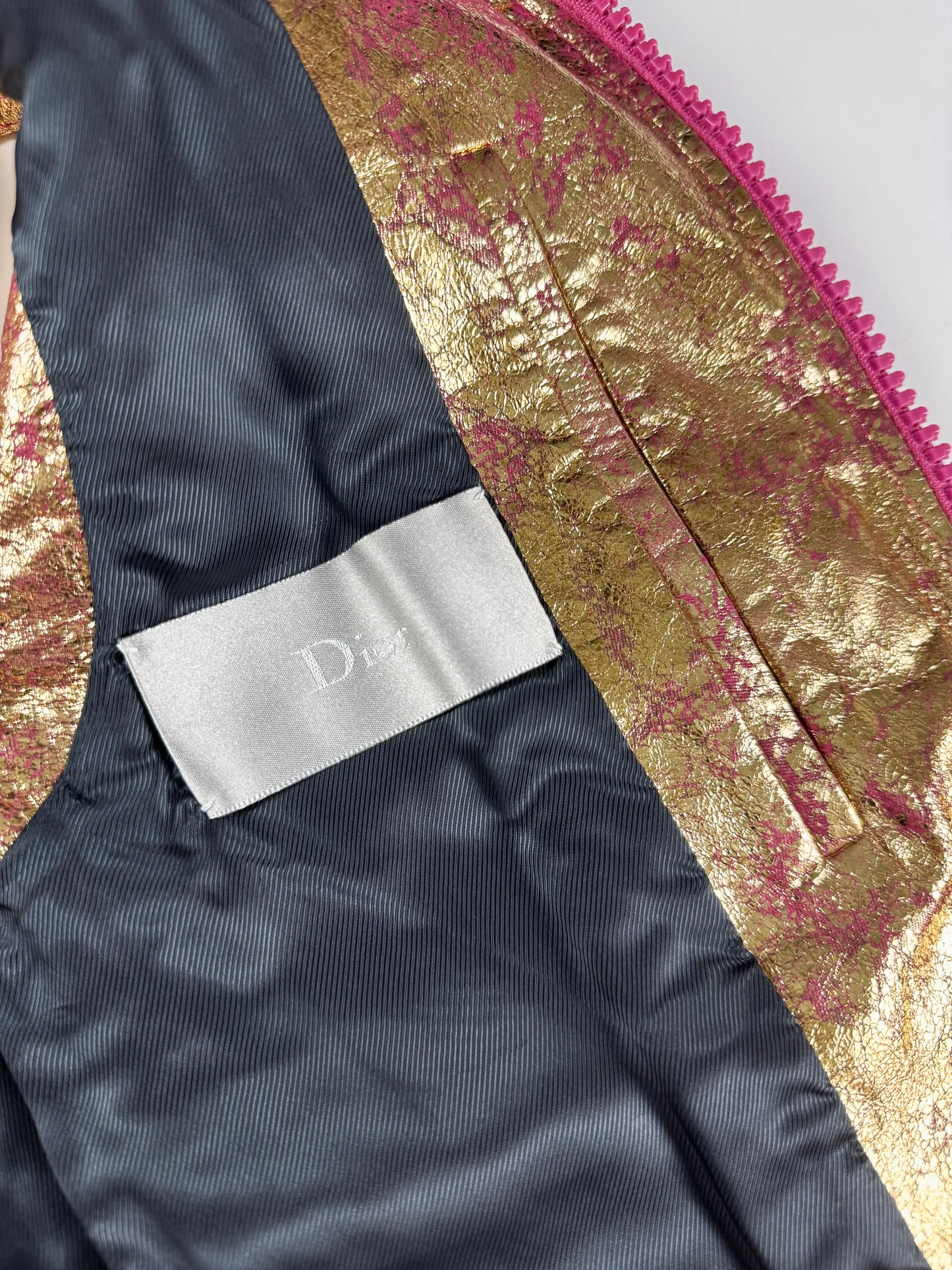 Dior Homme Sample Oro Fluxia Gold Crinkled Metallic Fuchsia Zip Trim Leather Sleeveless Jacket SS 2009 - M