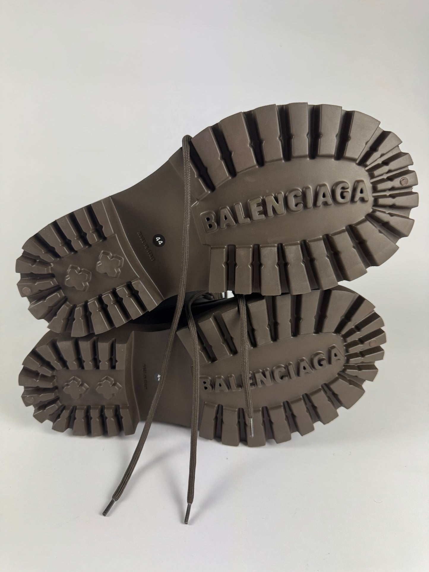 Balenciaga Brown Laced Steroid Oversized Boots Resort 2023 - 44 EU