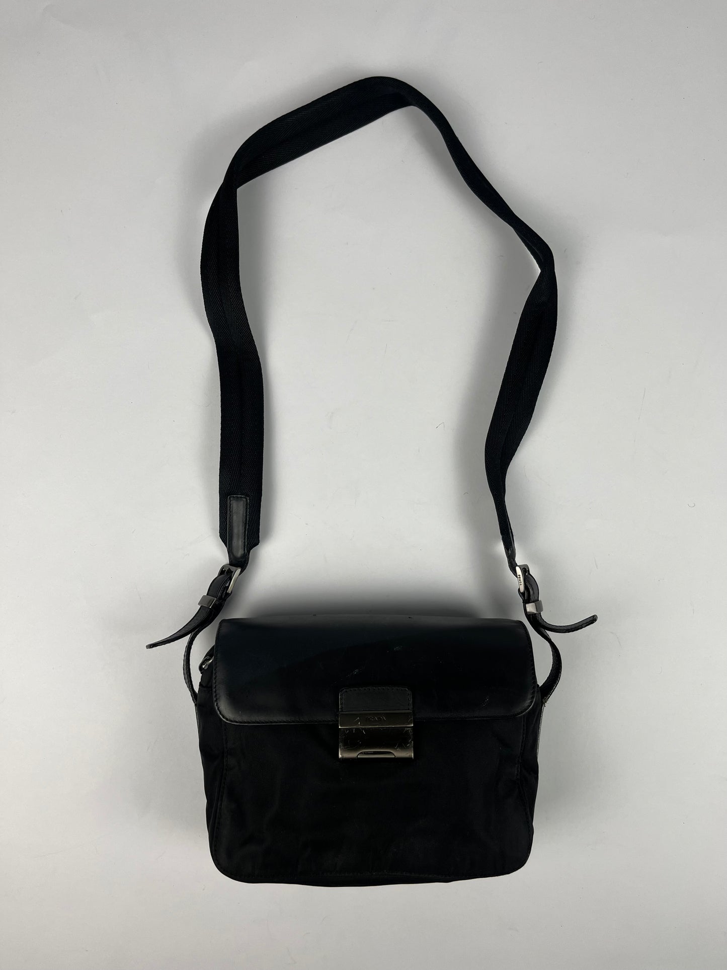 Prada Clipper Shoulder Bag 2000s - OS