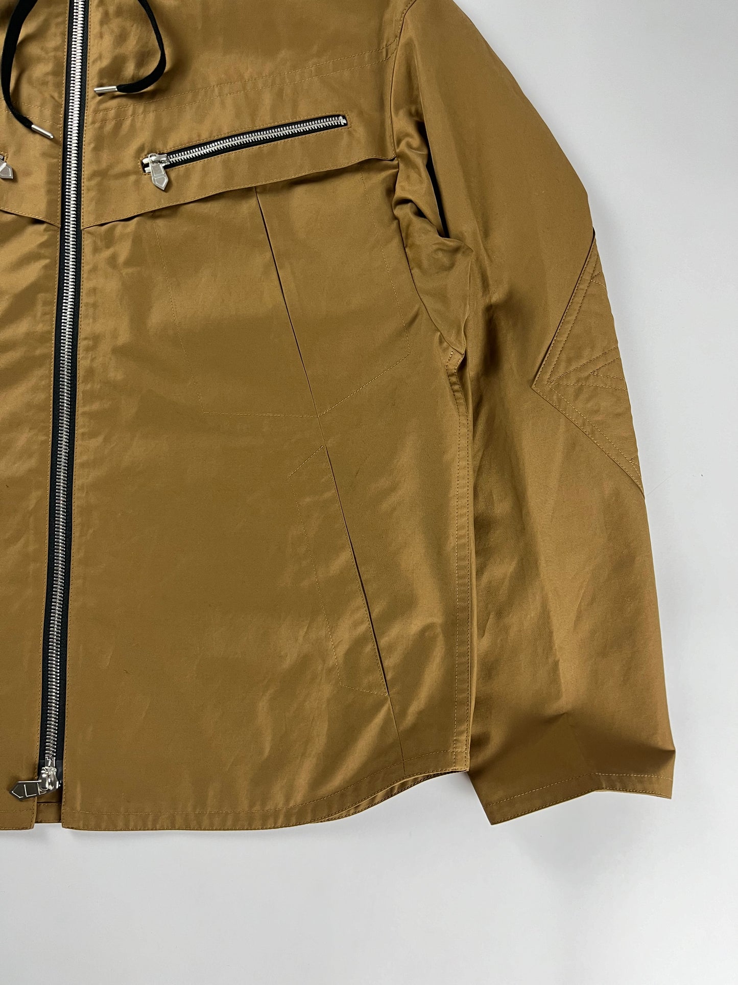 Hermès Sample Camel Hooded Windbreaker Jacket FW 2021 - M