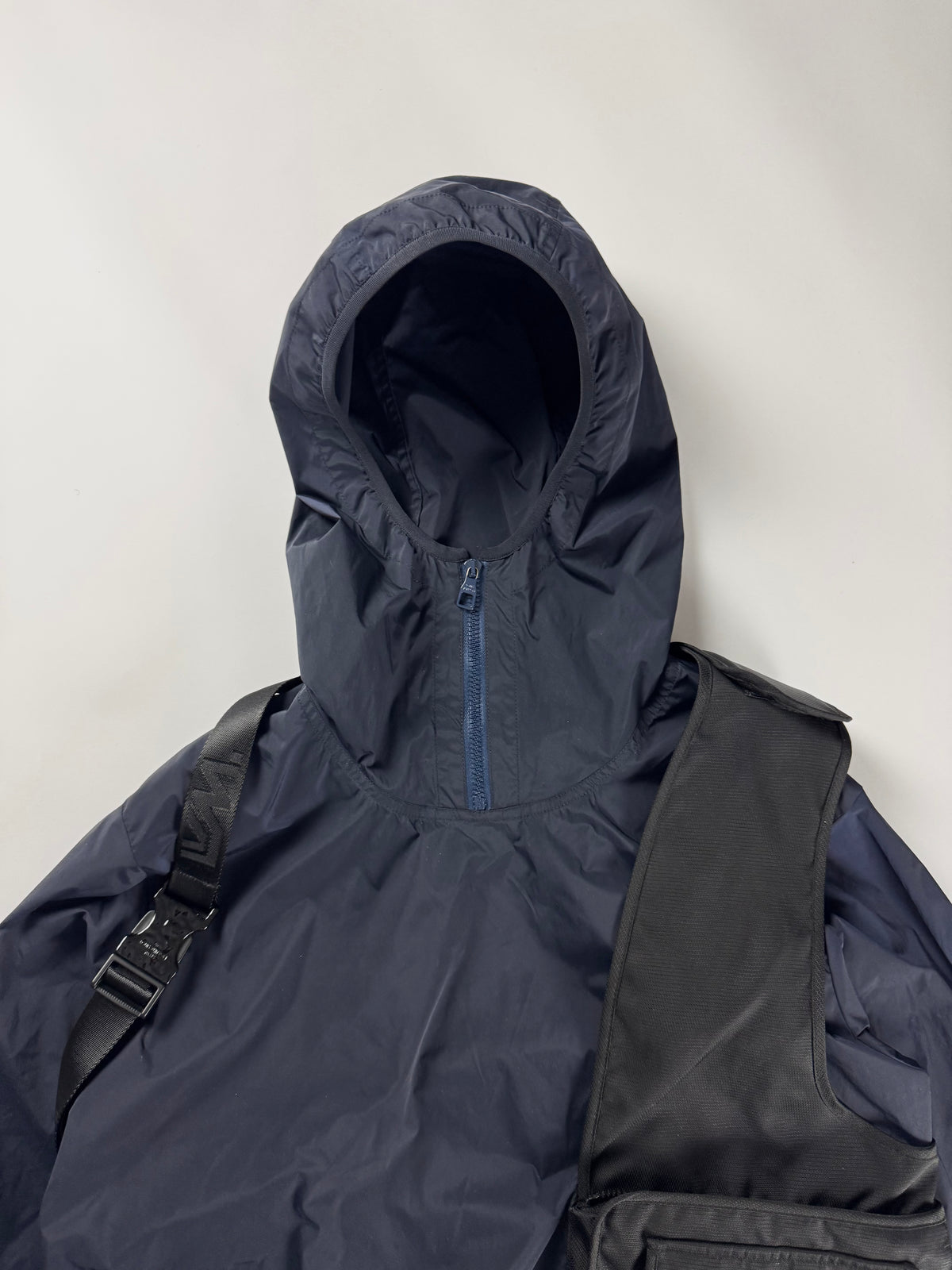 Louis Vuitton Marine Packable Harness Hooded Jacket FW 2019 - M