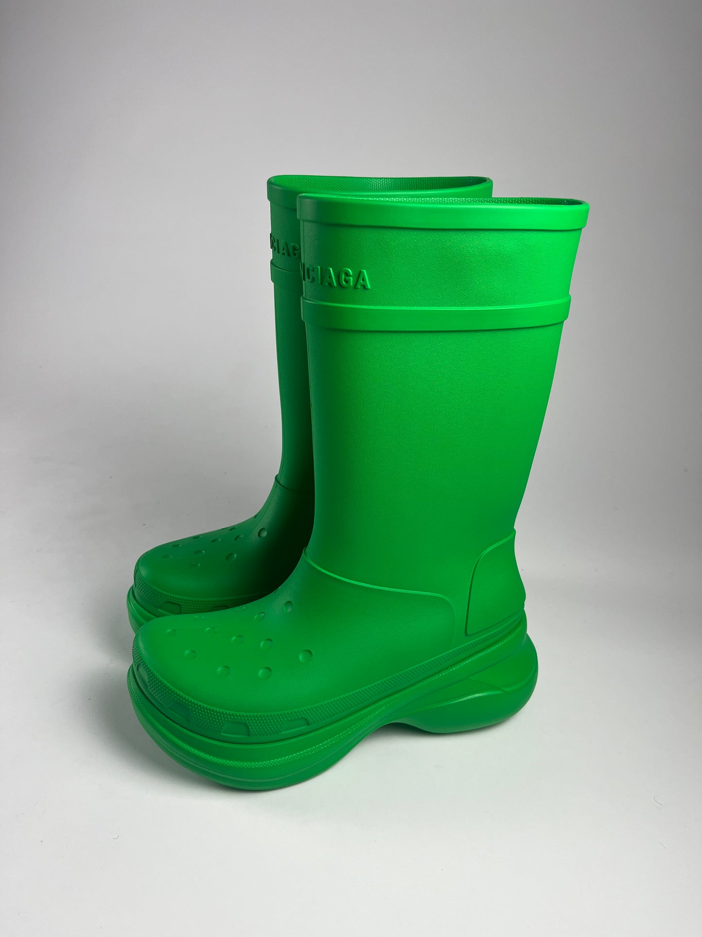 Balenciaga Grinch Oversized Crocs Fisher Boots Resort 2022 - 45 EU
