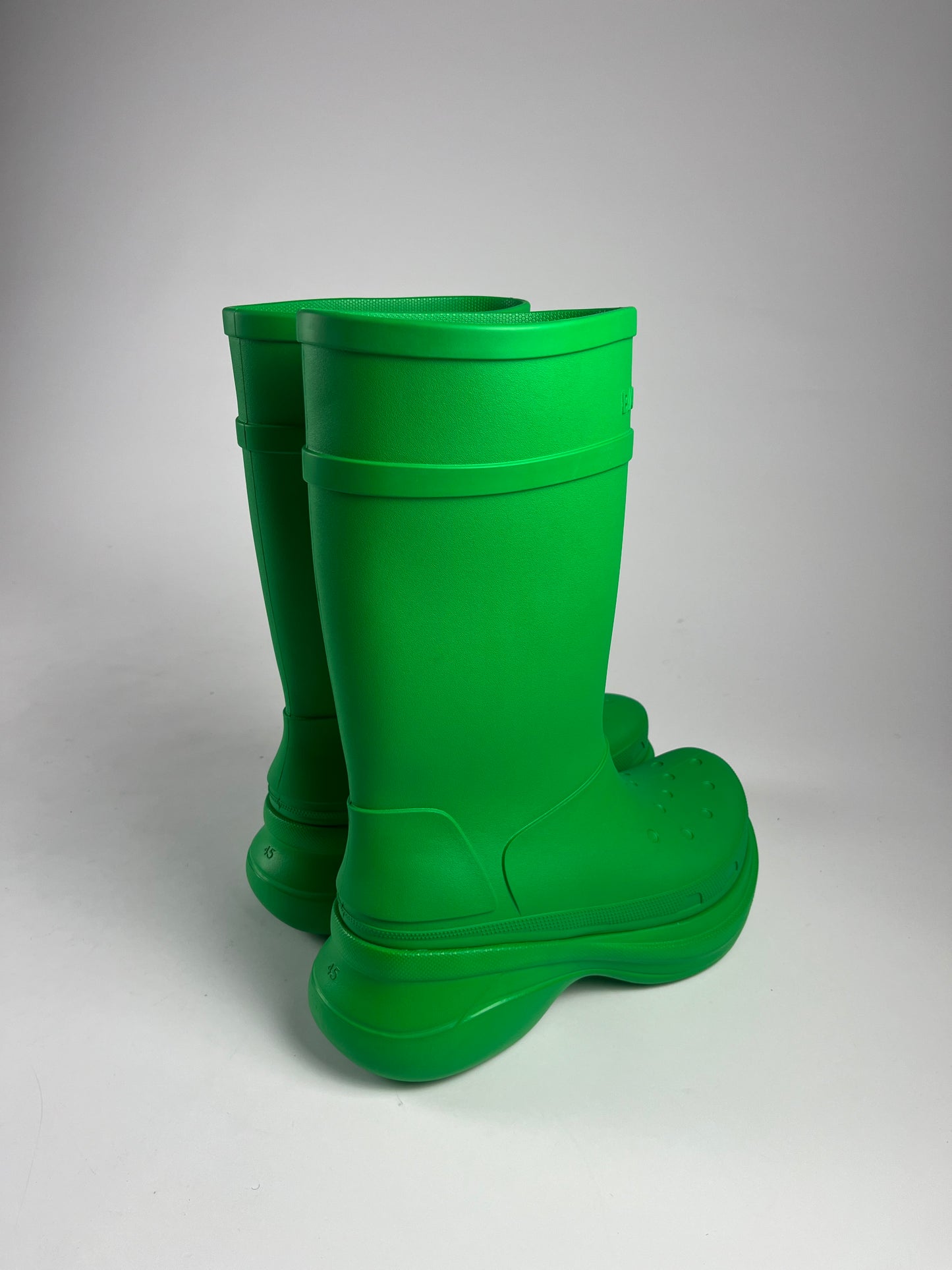 Balenciaga Grinch Oversized Crocs Fisher Boots Resort 2022 - 45 EU