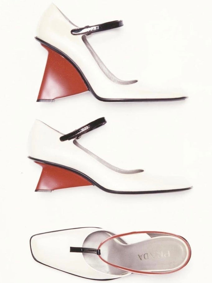 Prada Patent Beige Red Many Jane Wedges Heel Pumps FW 1998 - 40 IT/40,5 EU