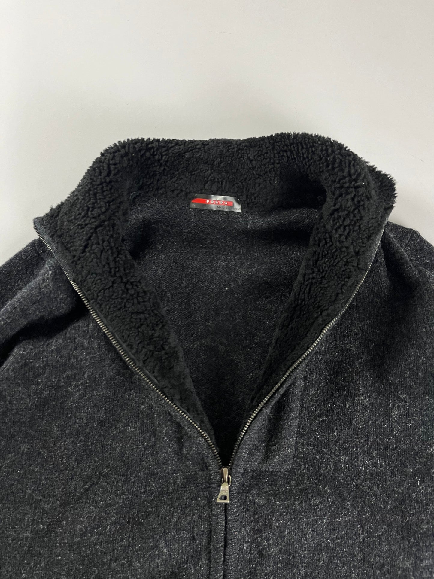 Prada Essential Fit Zip Turtleneck Wool Zipper 2000s - M