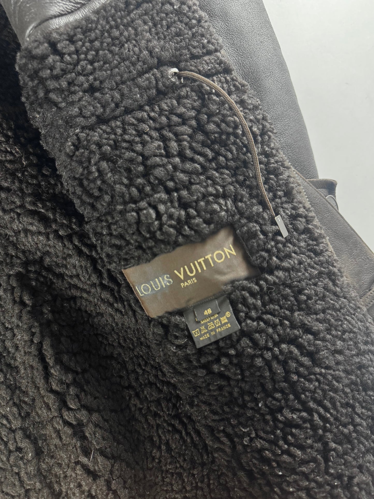Louis Vuitton Dark Brown Fur Lining Heavy Sheepskin Leather Belted Coat 2000s - M