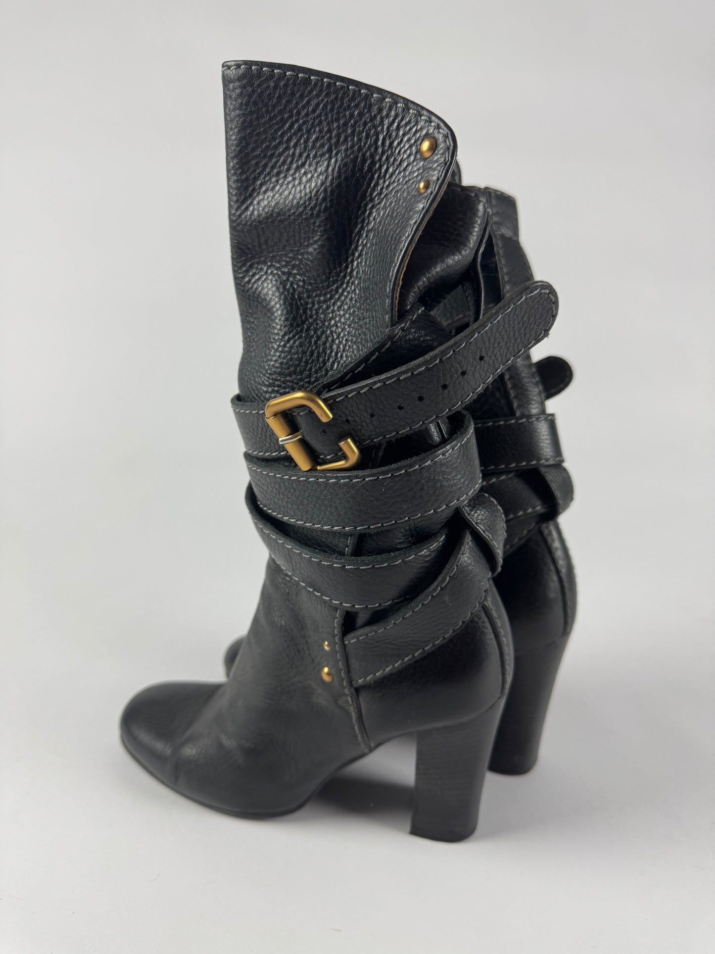 Chloé Belted Wrapped Calf Leather Boots FW 2005 - 37 EU