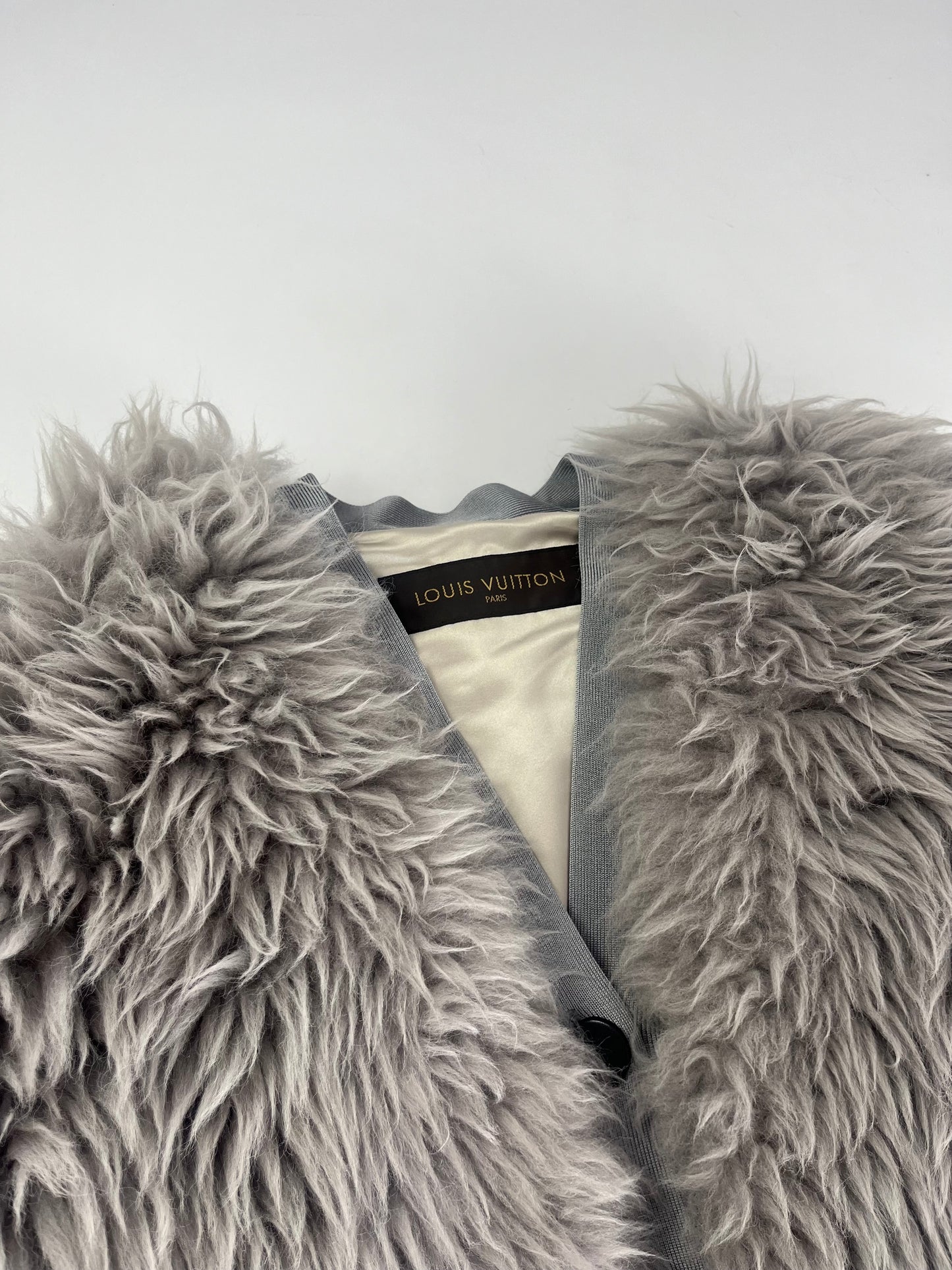 Louis Vuitton Sample Light Grey Fur Crop Jacket FW 2015 - S